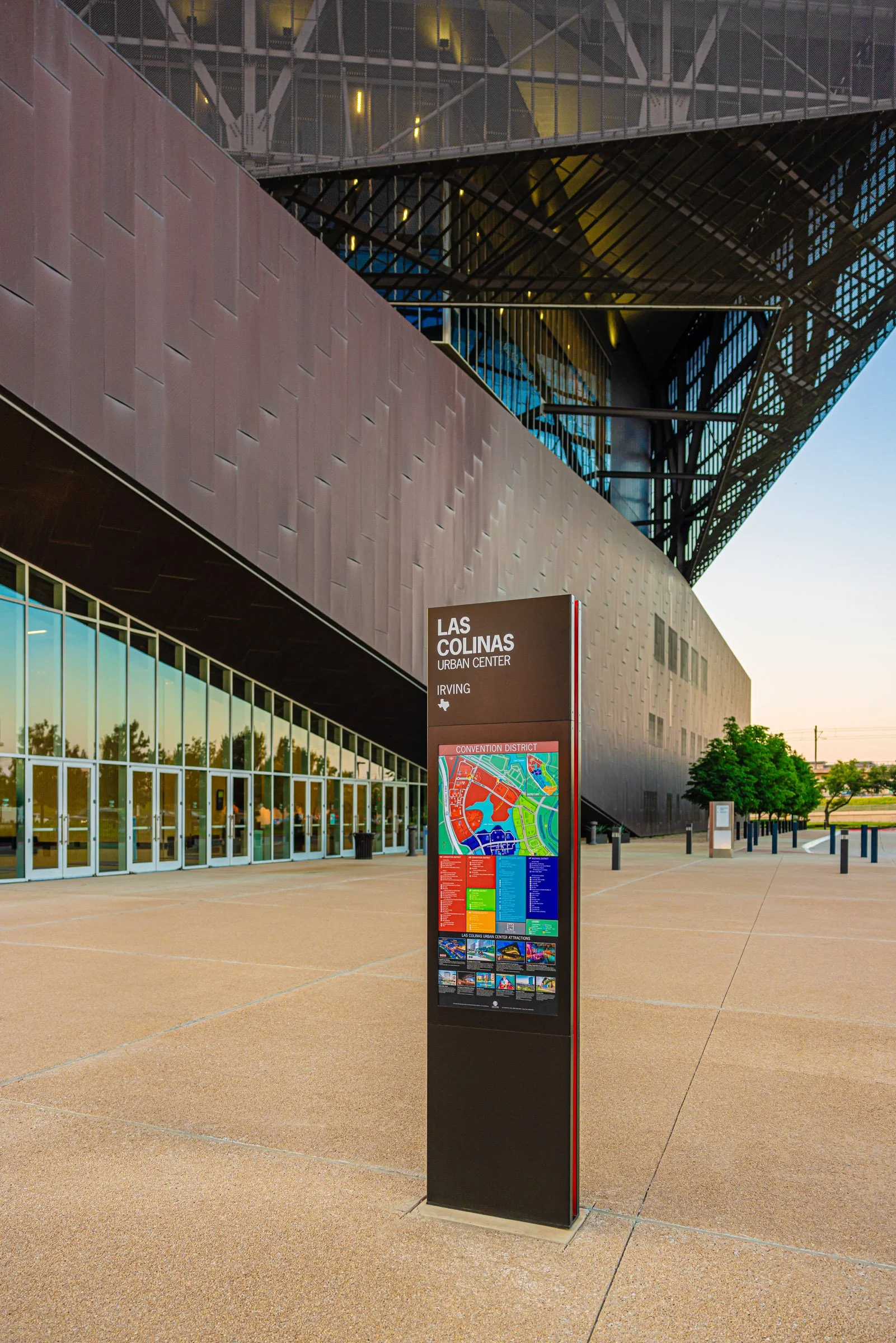 Las Colinas Urban Center_web_02.jpg
