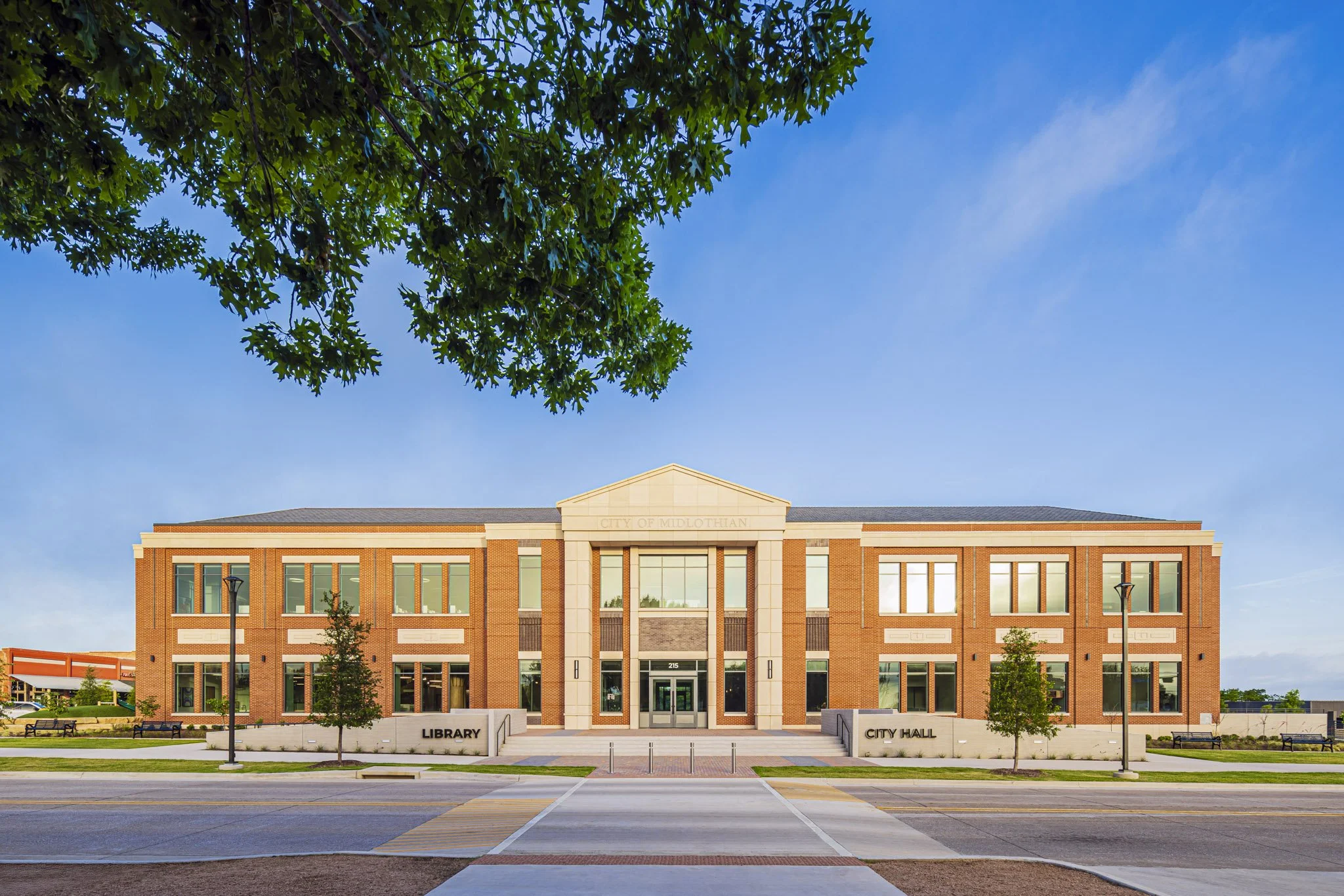 Midlothian City Hall_0P1A4963_web_visid.jpg