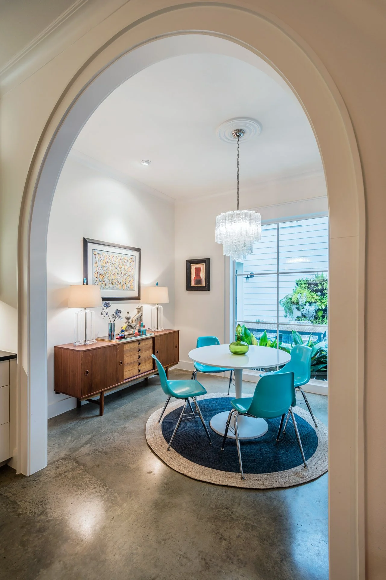 Coronado Ave_web_02_visid.jpg