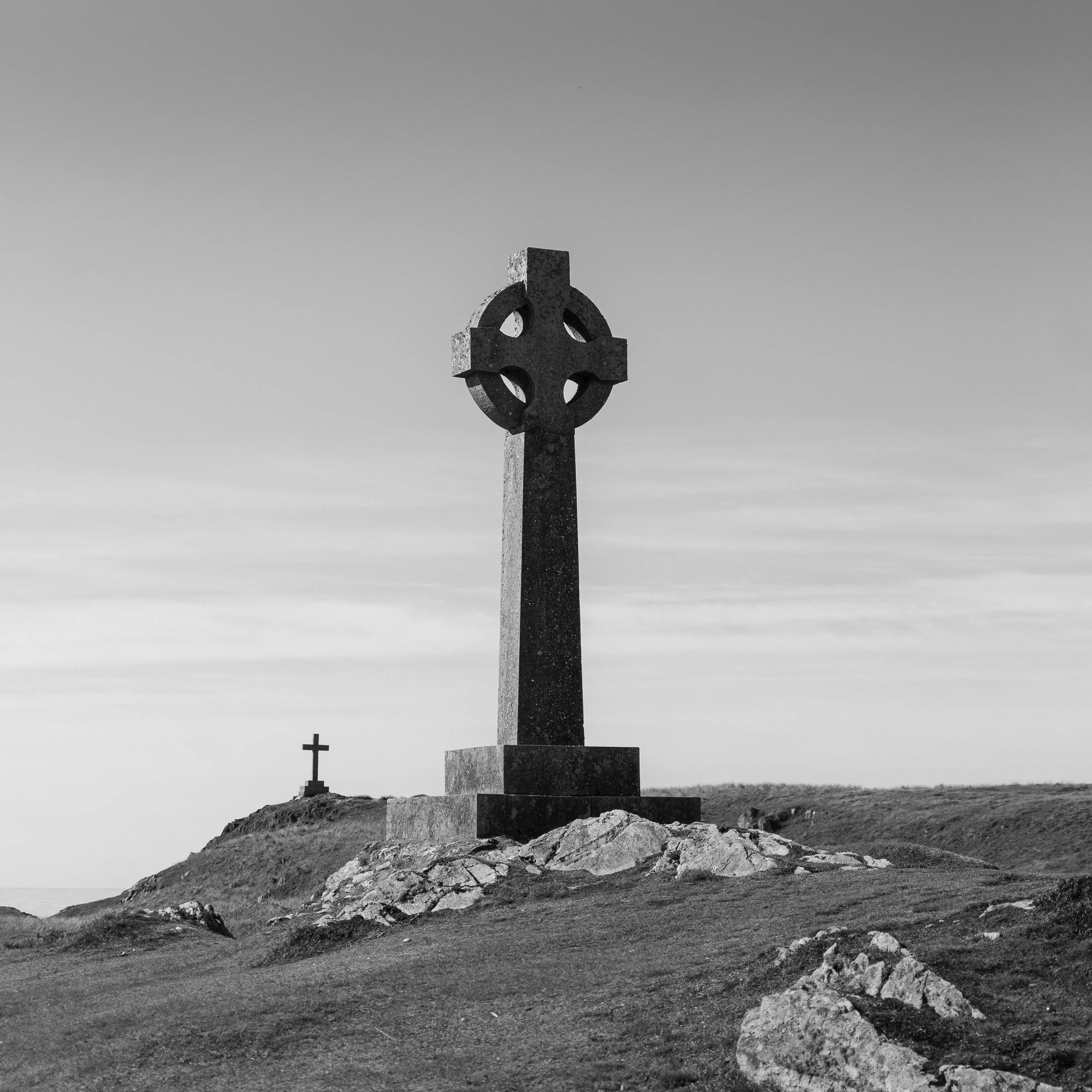 Llandwyn Island, 2025

60 x 60cm 

Edition of 10 + 2 AP