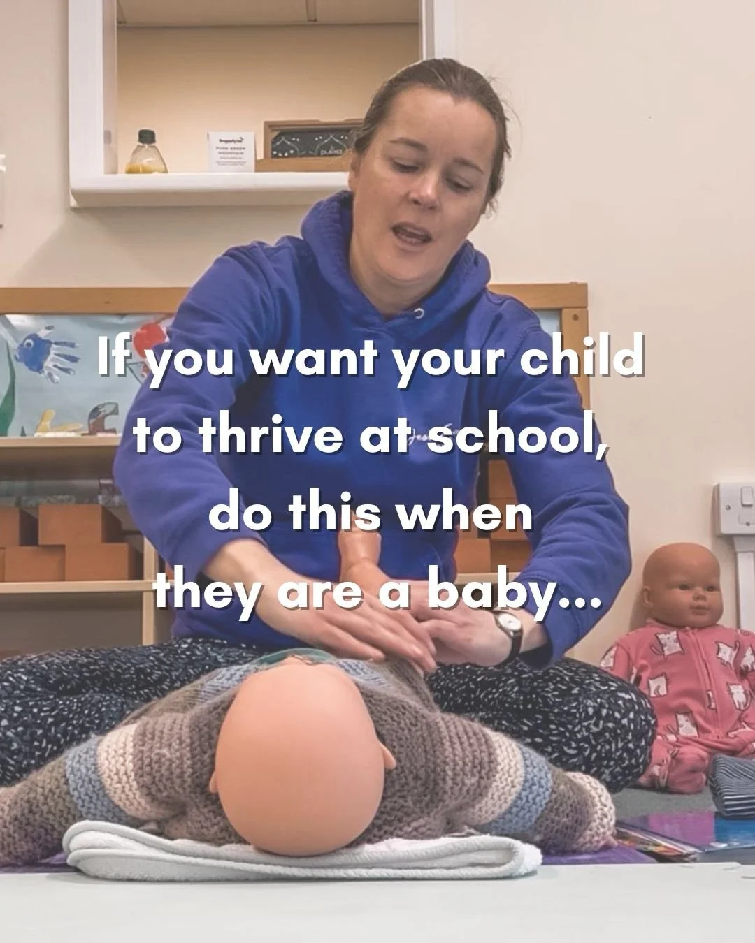 🎶 Today in baby massage we chatted about the many benefits of singing to your baby 

💬 Singing supports early language development, 
🧠 It activates both sides of the brain (great for brain development) 
💪🏻 Songs with actions build body awareness