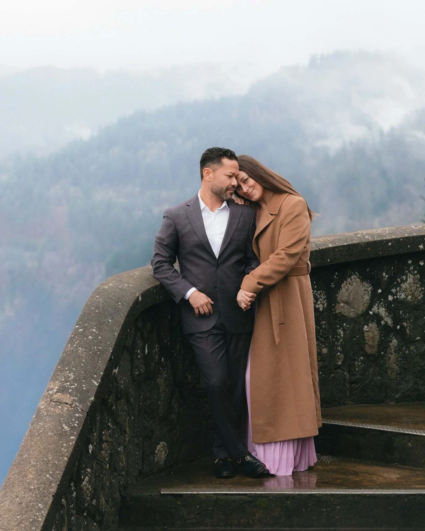 Kyle &amp; Nikki 🤍

From being some of the first familiar faces in a new town to finding their way back to each other years later&hellip; their story feels like it was always meant to come full circle.

What started as a high school connection turne