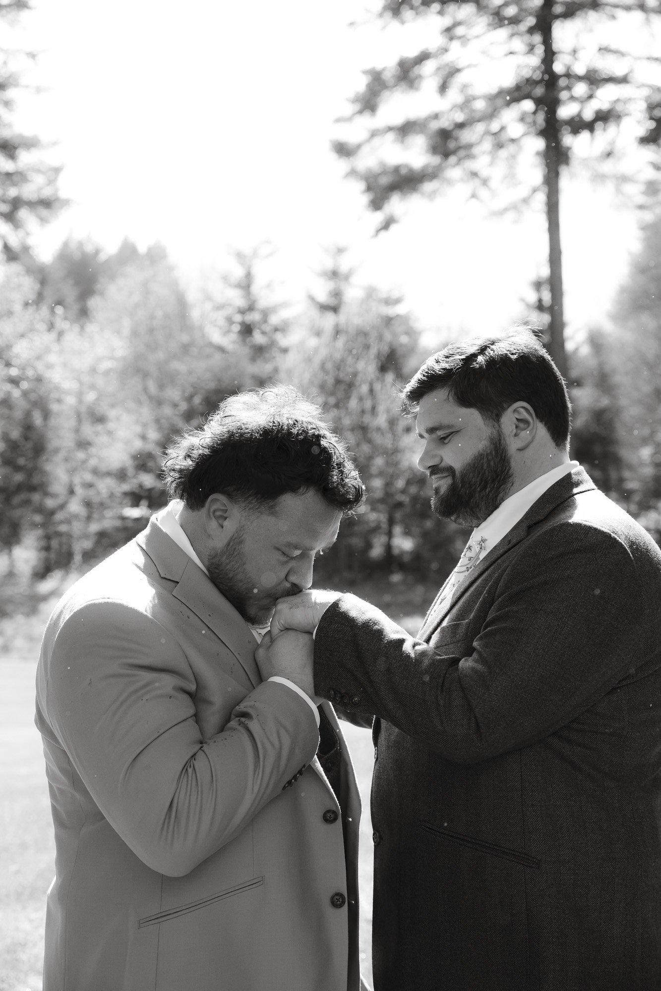 EDP_MICHAEL&AARONSWEDDING_200(BW).jpg