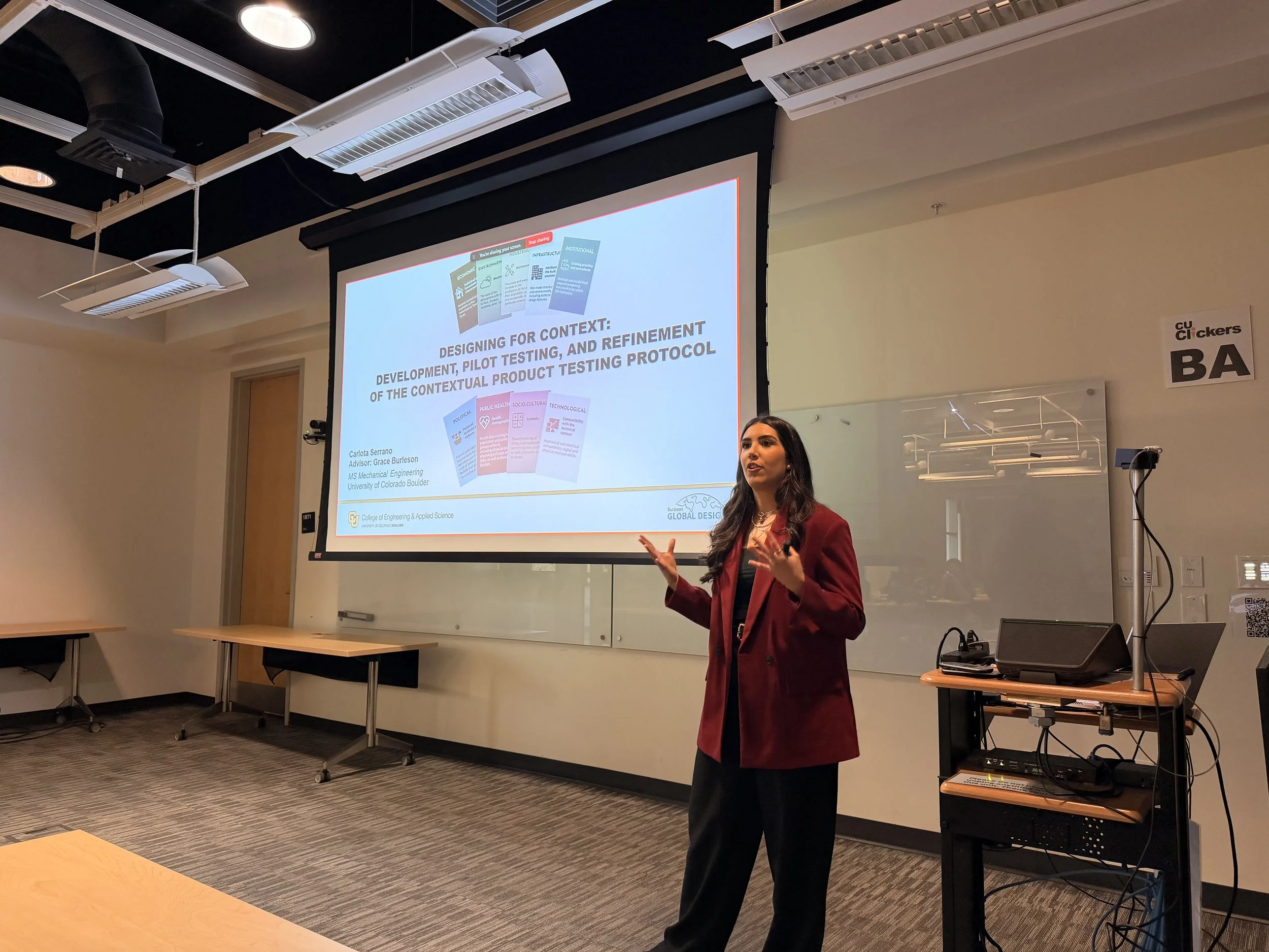 Carlota Serrano defends her M.S. Thesis