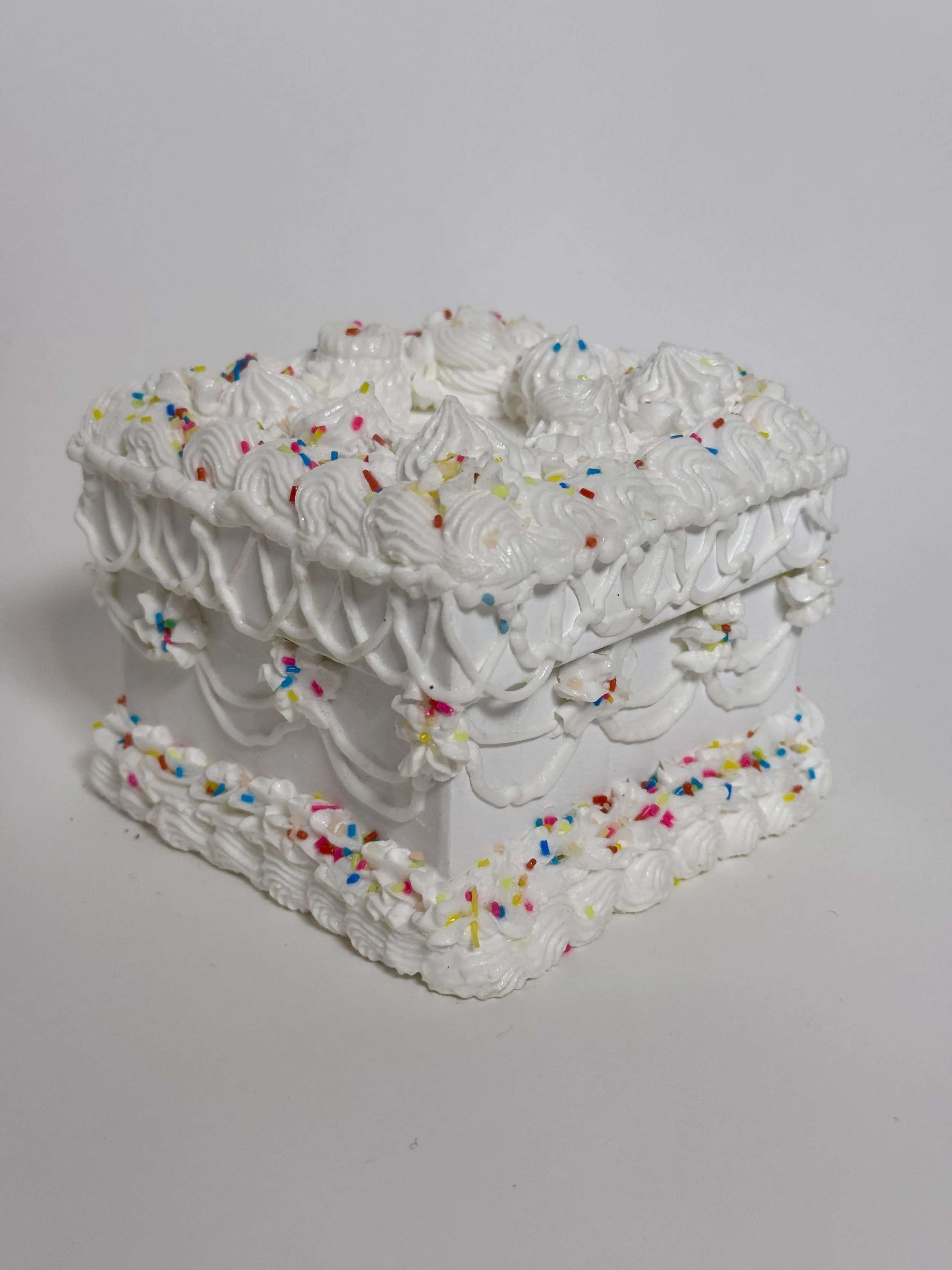  Fun-fetti Cake Box- 2024