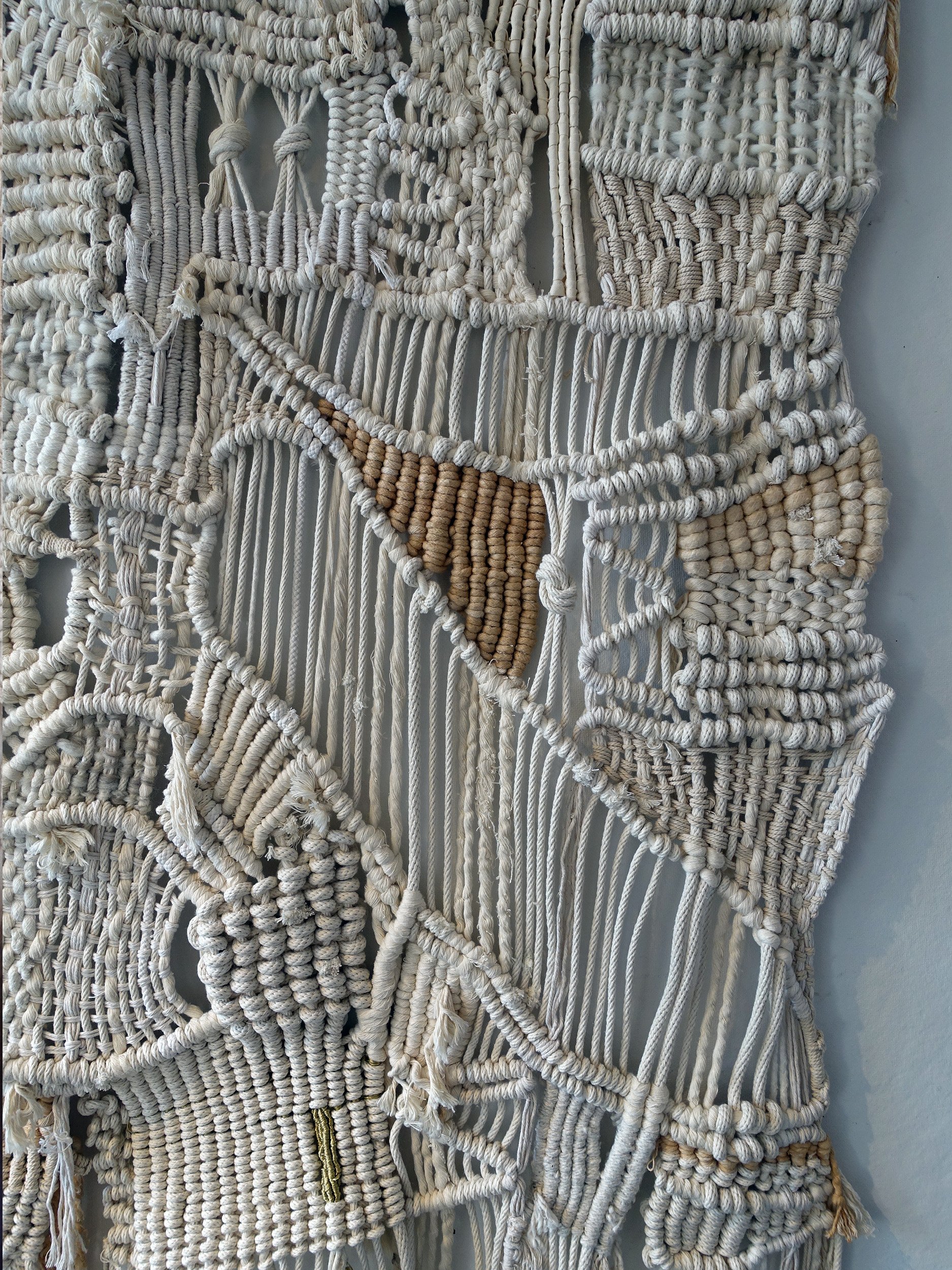 HighEnd_MadeToOrder+TextileWeaving_WallHanging+Silk+Macrame.jpg