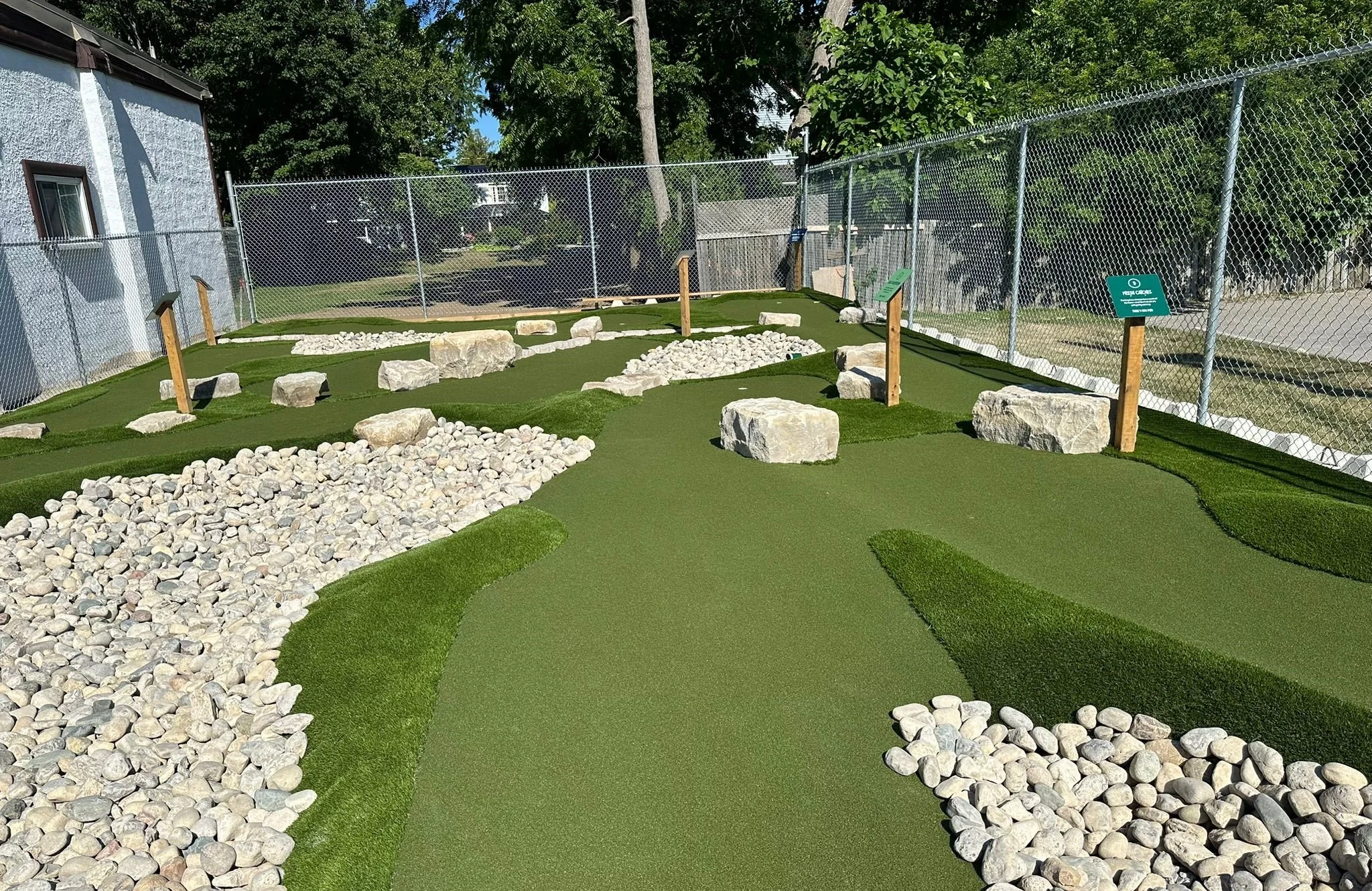 Port Burwell Mini Putt