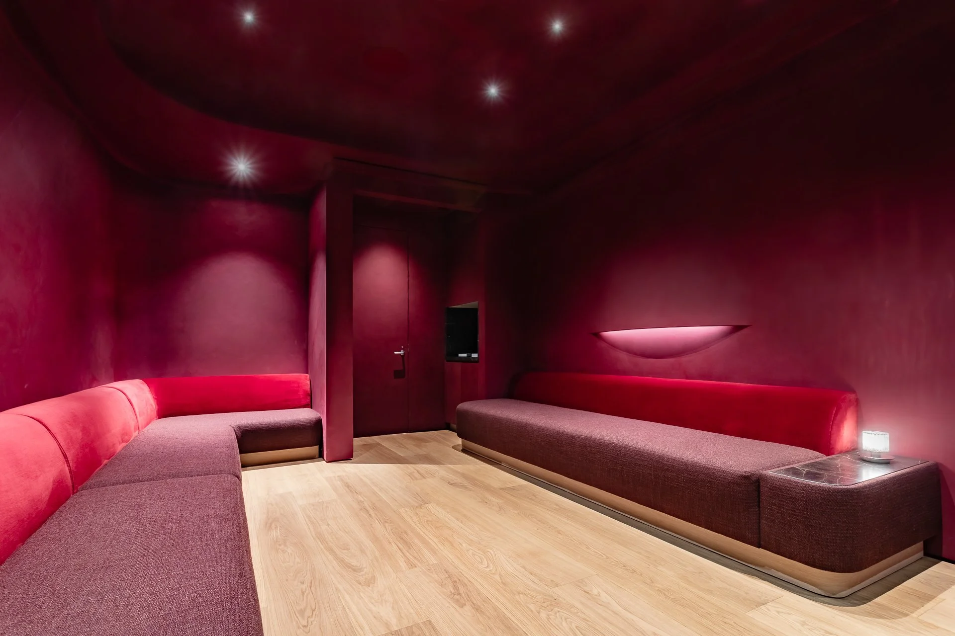 Onyx Lounge