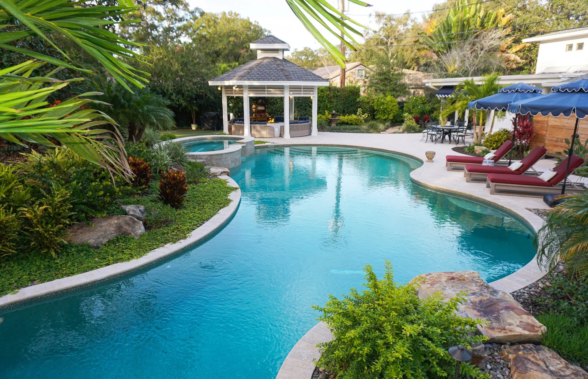 Harper D Dive rock view.JPG