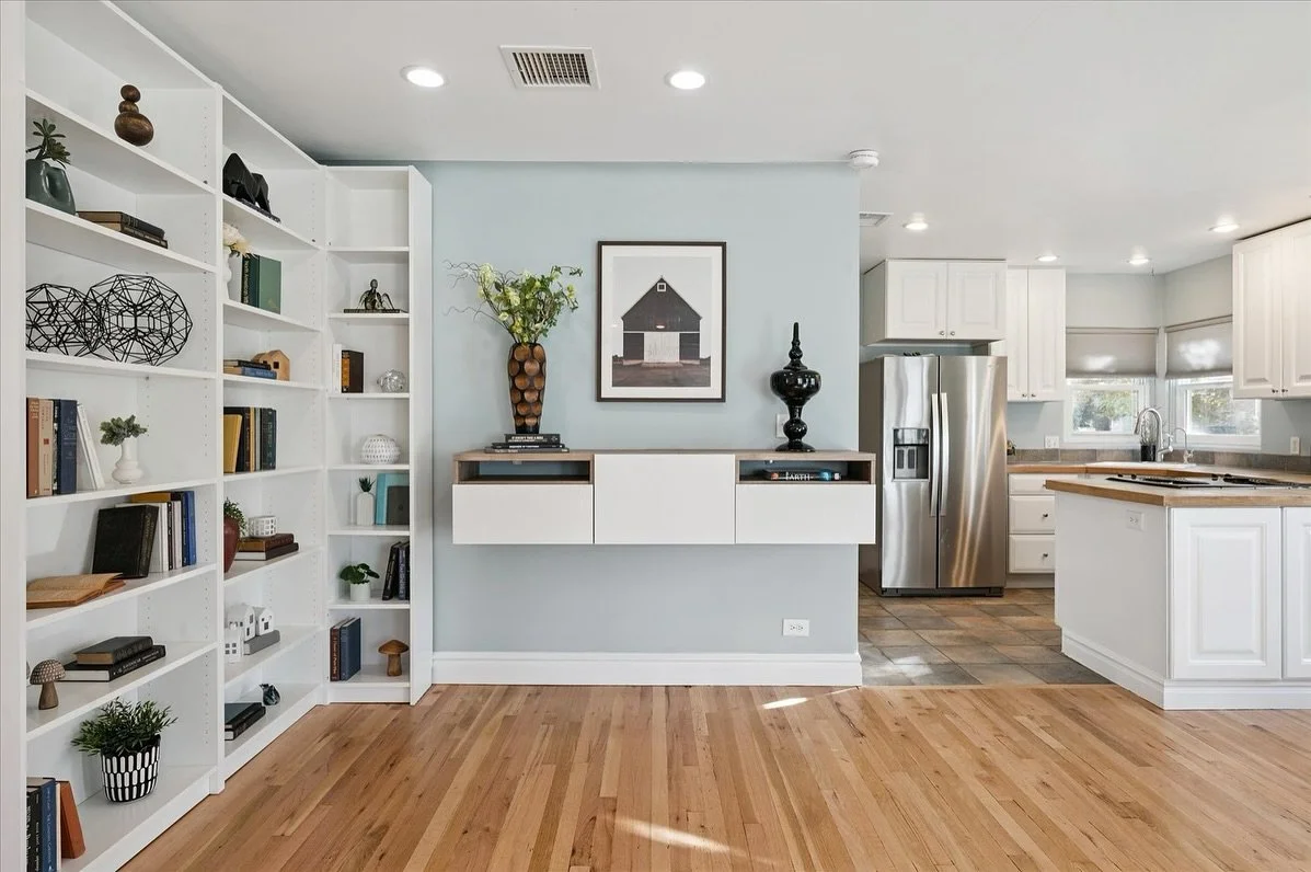 JUST LISTED | 3928 S Pearl St, Englewood CO

This beautifully updated home in Old Englewood is the perfect blend of charm and modern comfort 💙Featuring a rare main-floor primary suite, spacious layout, and a big backyard for Colorado evenings, it&rs