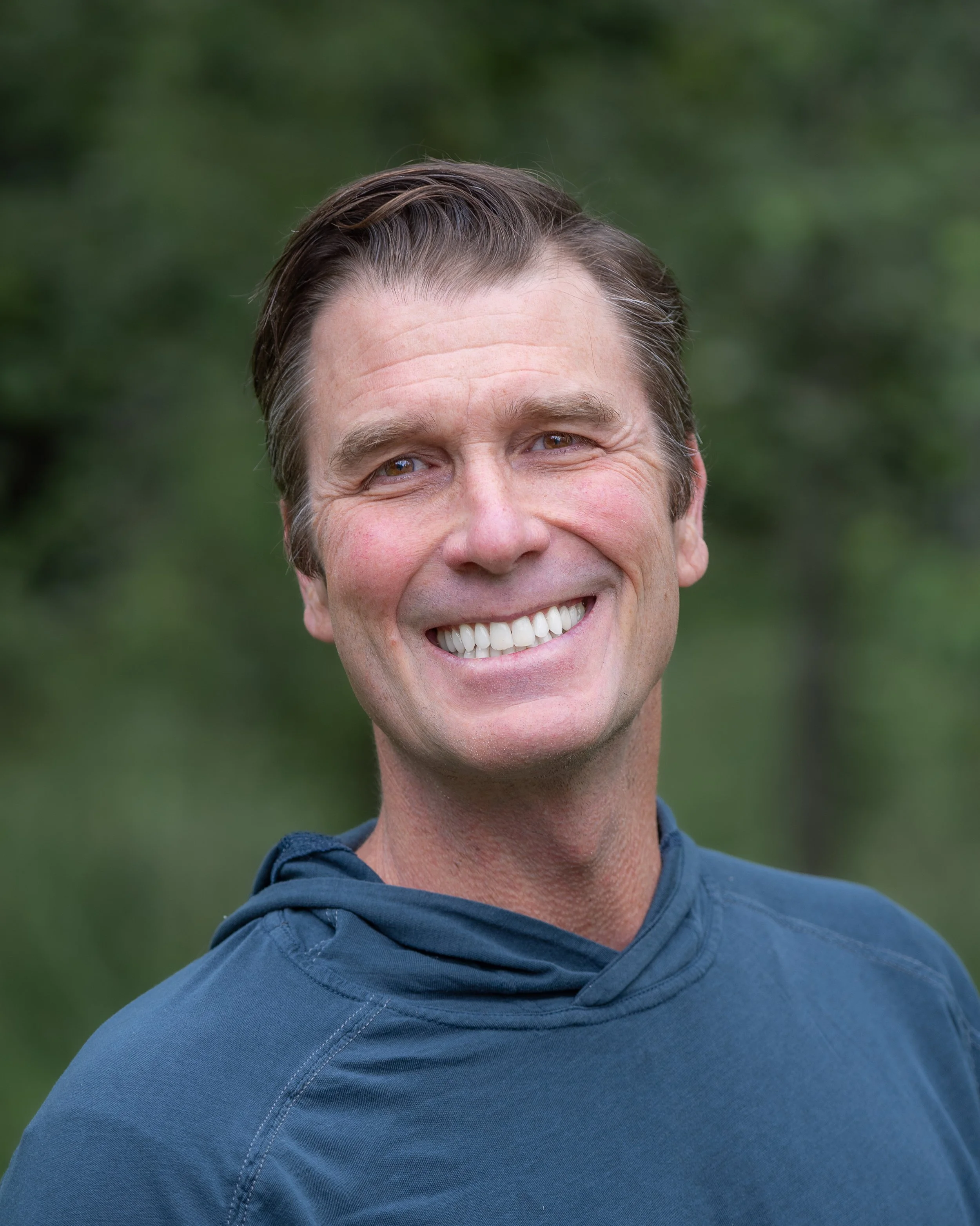 HekHeadshotFinal-02105.jpg