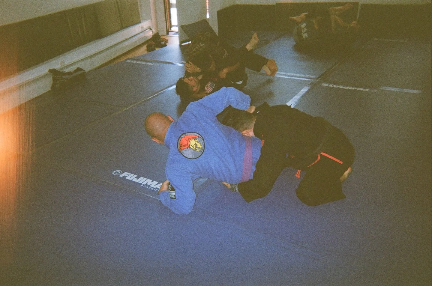 📸 a few snaps from the Labor Day open mat earlier this month. Swipe for a surprise! Link in bio. 
#bjj #jadefortressmartialarts #nogi #allfun #jiujitsu #openmatbjj #pictures