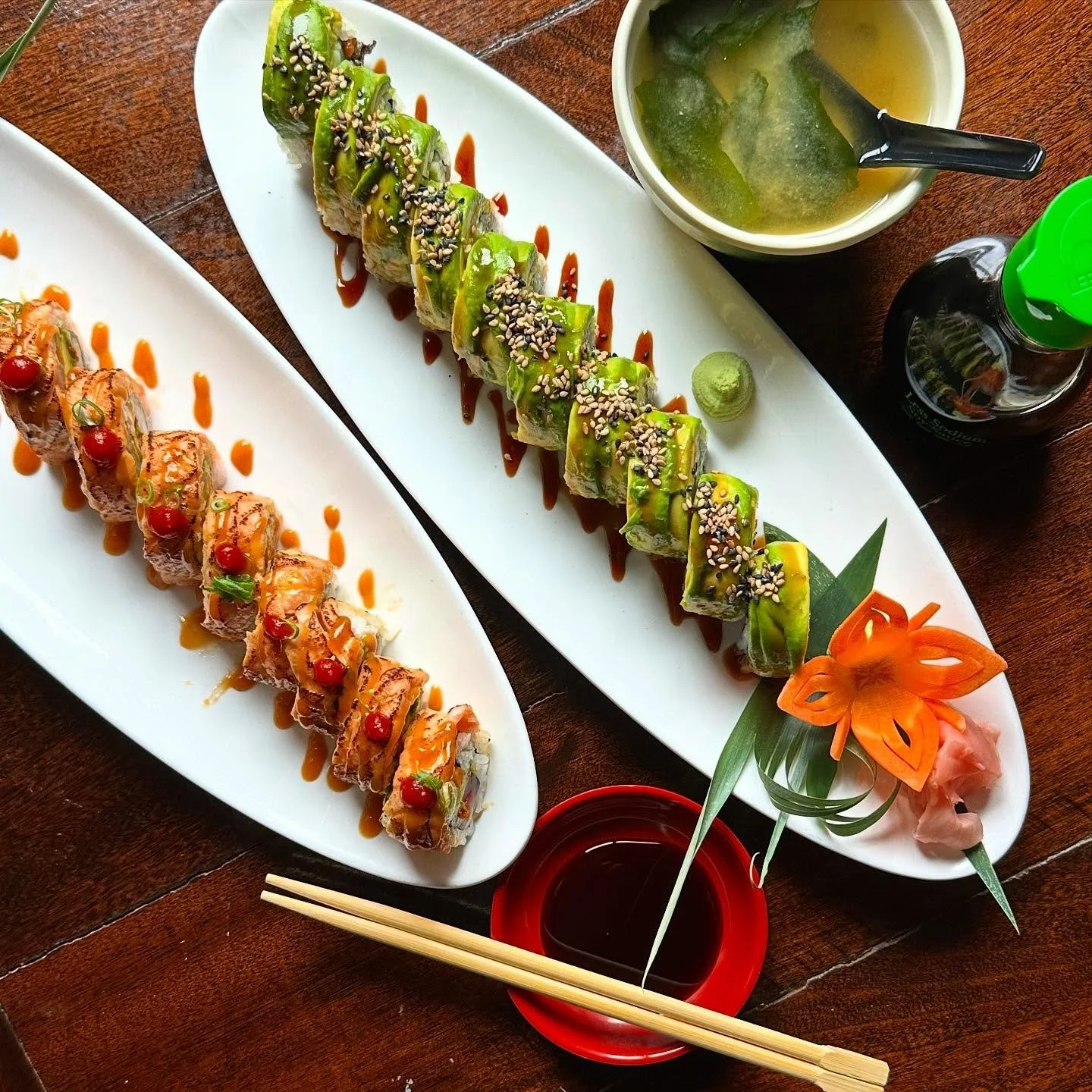 We know what we want for our next meal - 
____ Roll &amp; _____ Roll with a side of Miso soup! (Who can name the rolls that are pictured?)🤭

#krogstreet #krogstreetmarket #sushi #koreanfood #japanesefood #atleats #atlantaeats #foodhallatl #foodhall
