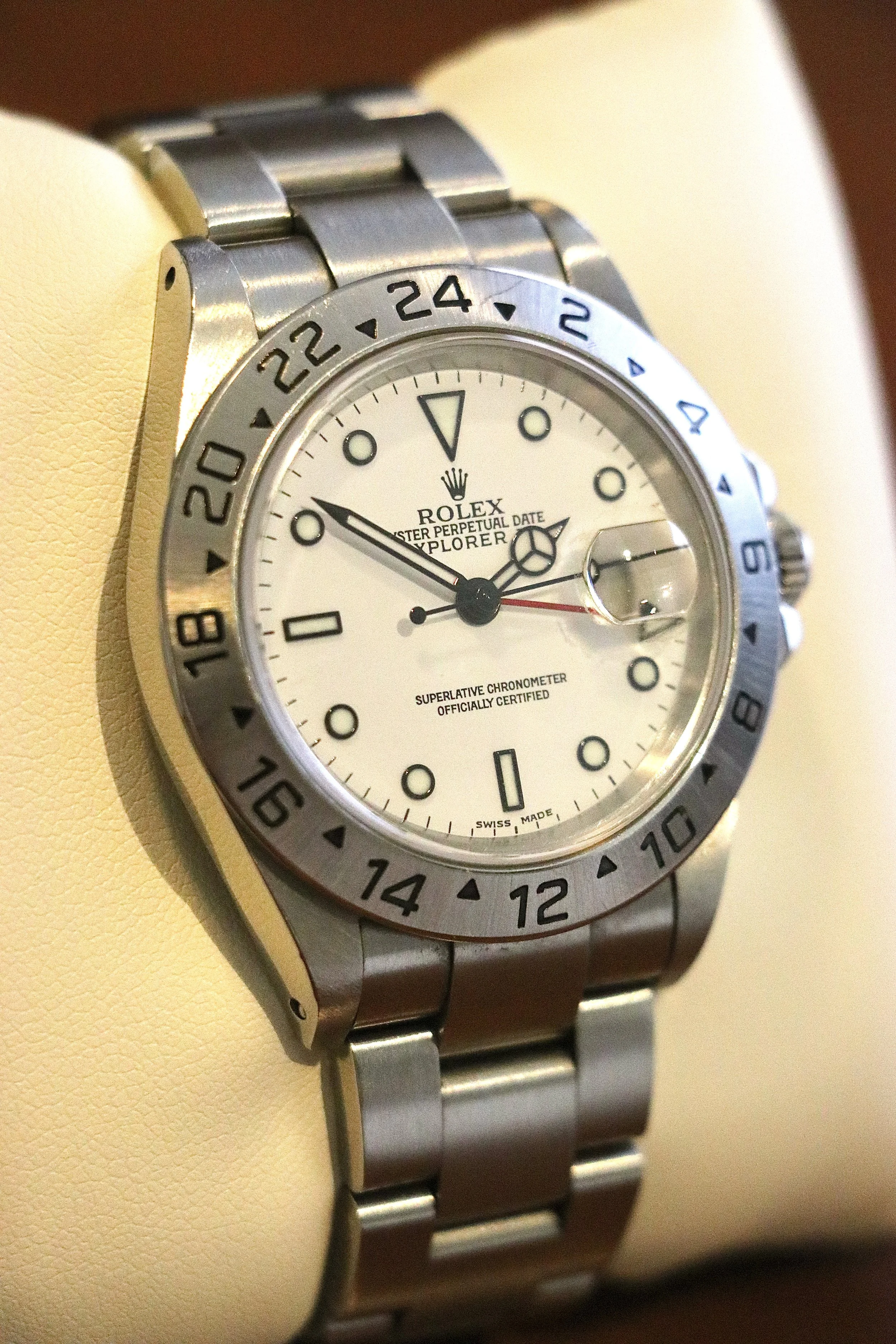 Rolex Explorer II 16570 White Dial