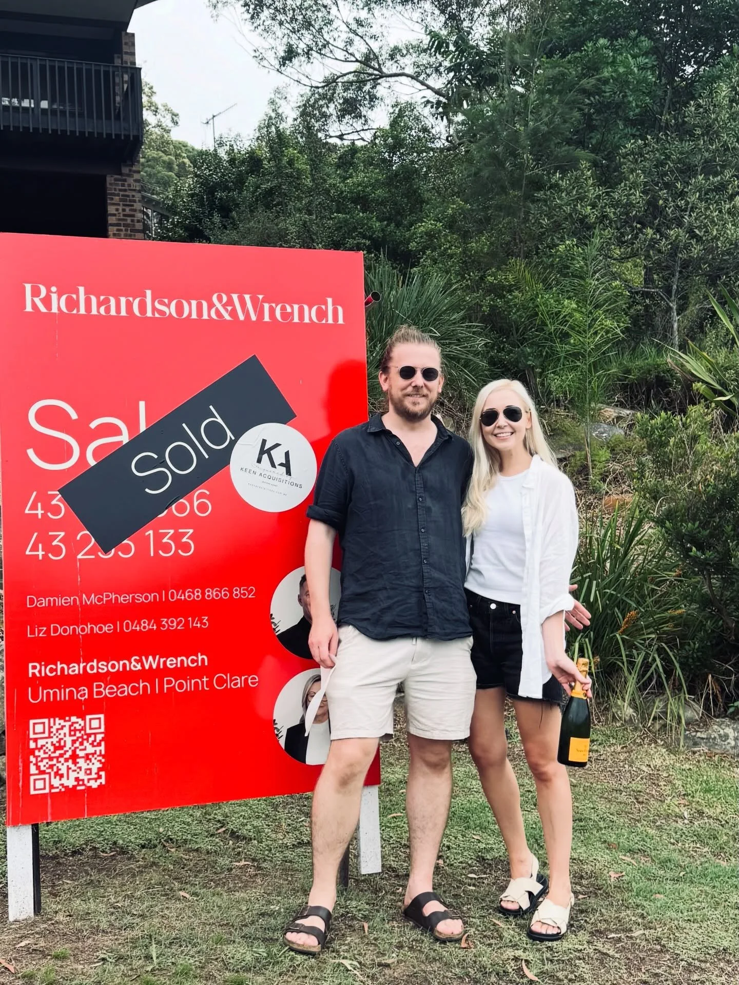 Another Saturday, SOLD sign. 🔥🙌🏻
Congratulations to my clients on their first home! 🏡 This is definitely the best part!

#keenacquisitions