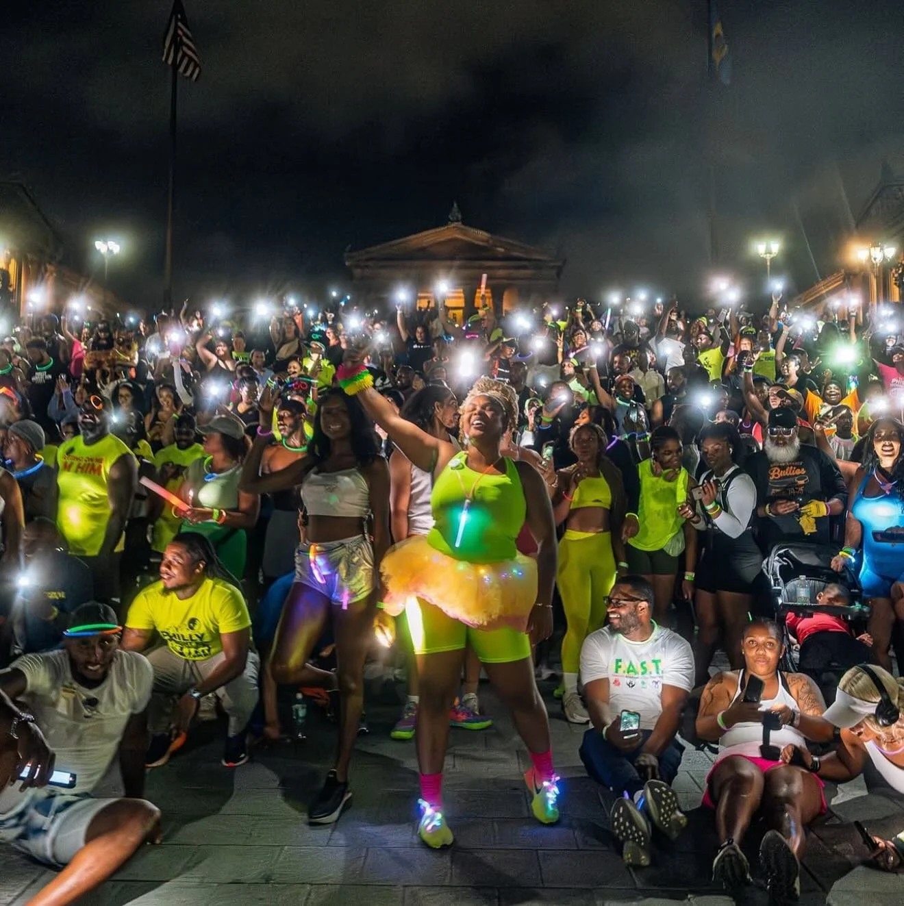 2000 Strong with a bunch of GREATs who put the UNITY  in COMMUNITY‼️ Major S/O to the Philly fam, the Herbalife brand and community. Much love man KEEP GOING‼️ 🫡🫡🫡🫡