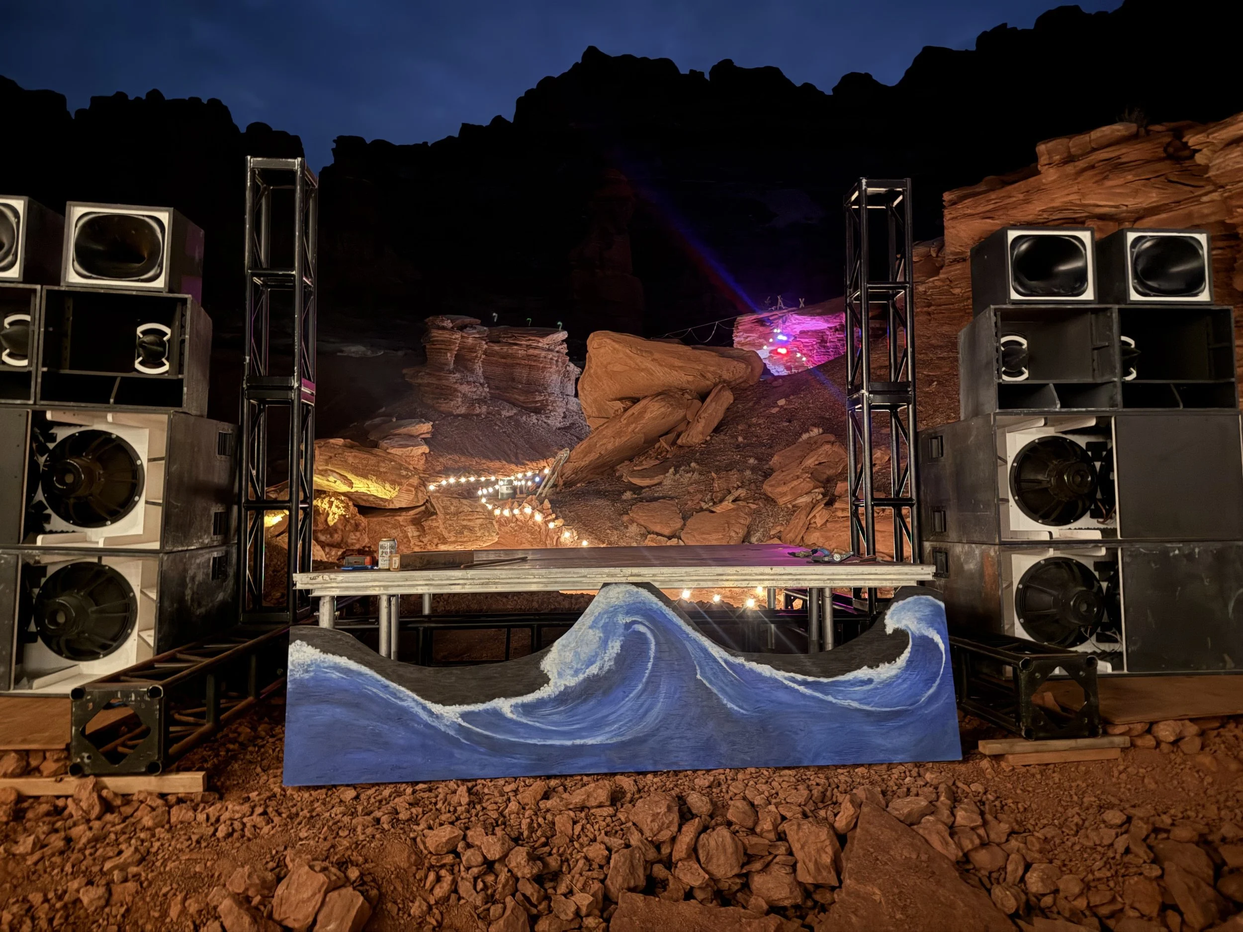 Electric Beach, 8ft Mural