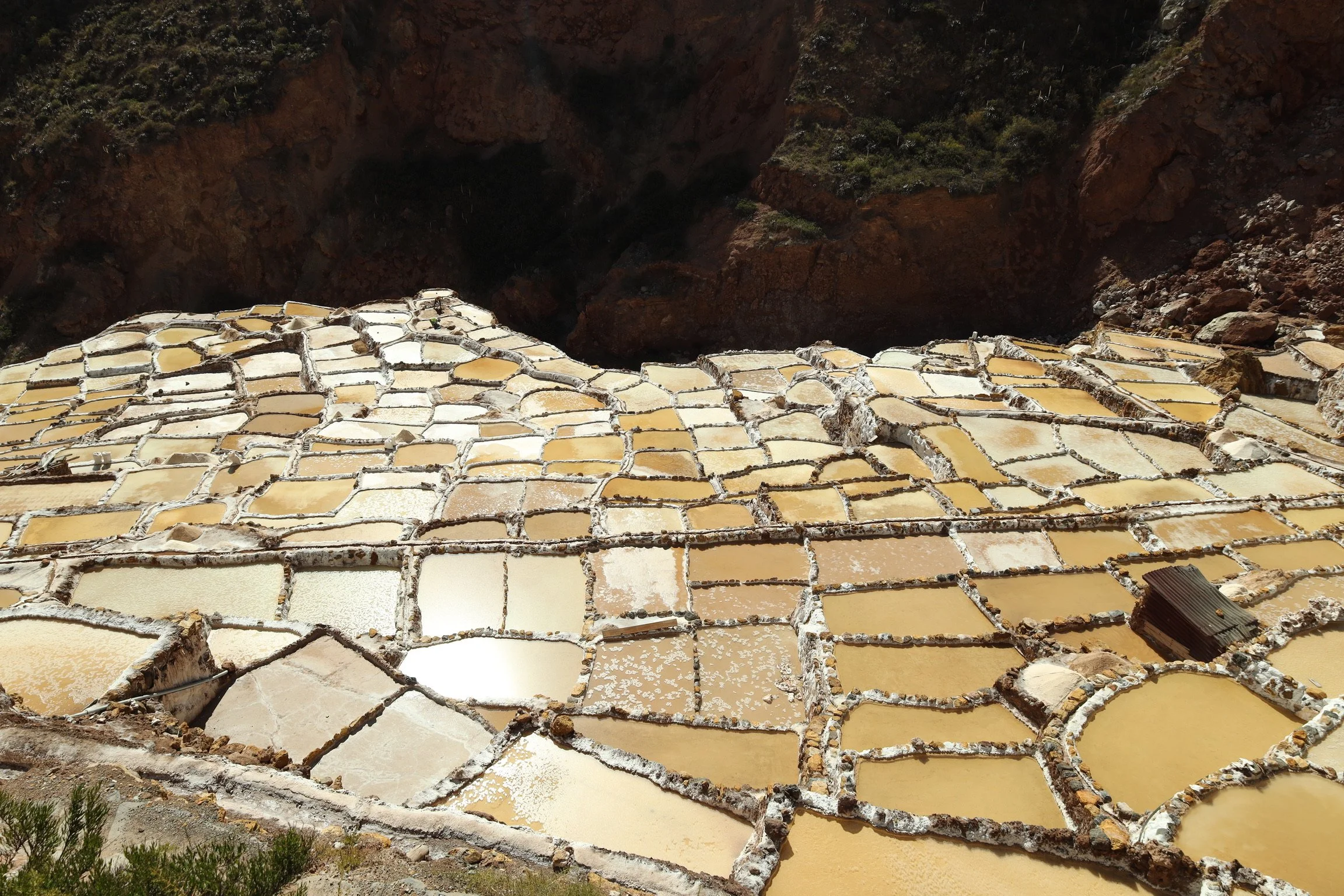 ISO 200, f/16, 1/250s, Salineras de Maras, Sacred Valley