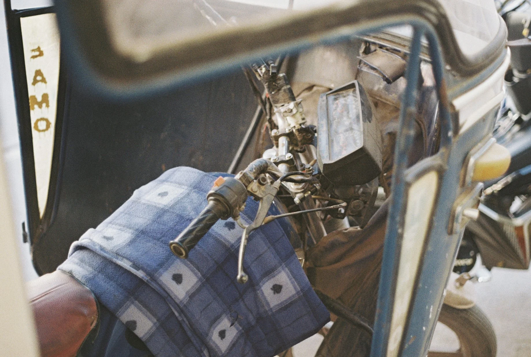 ISO 200, f/5.6, 1/125s