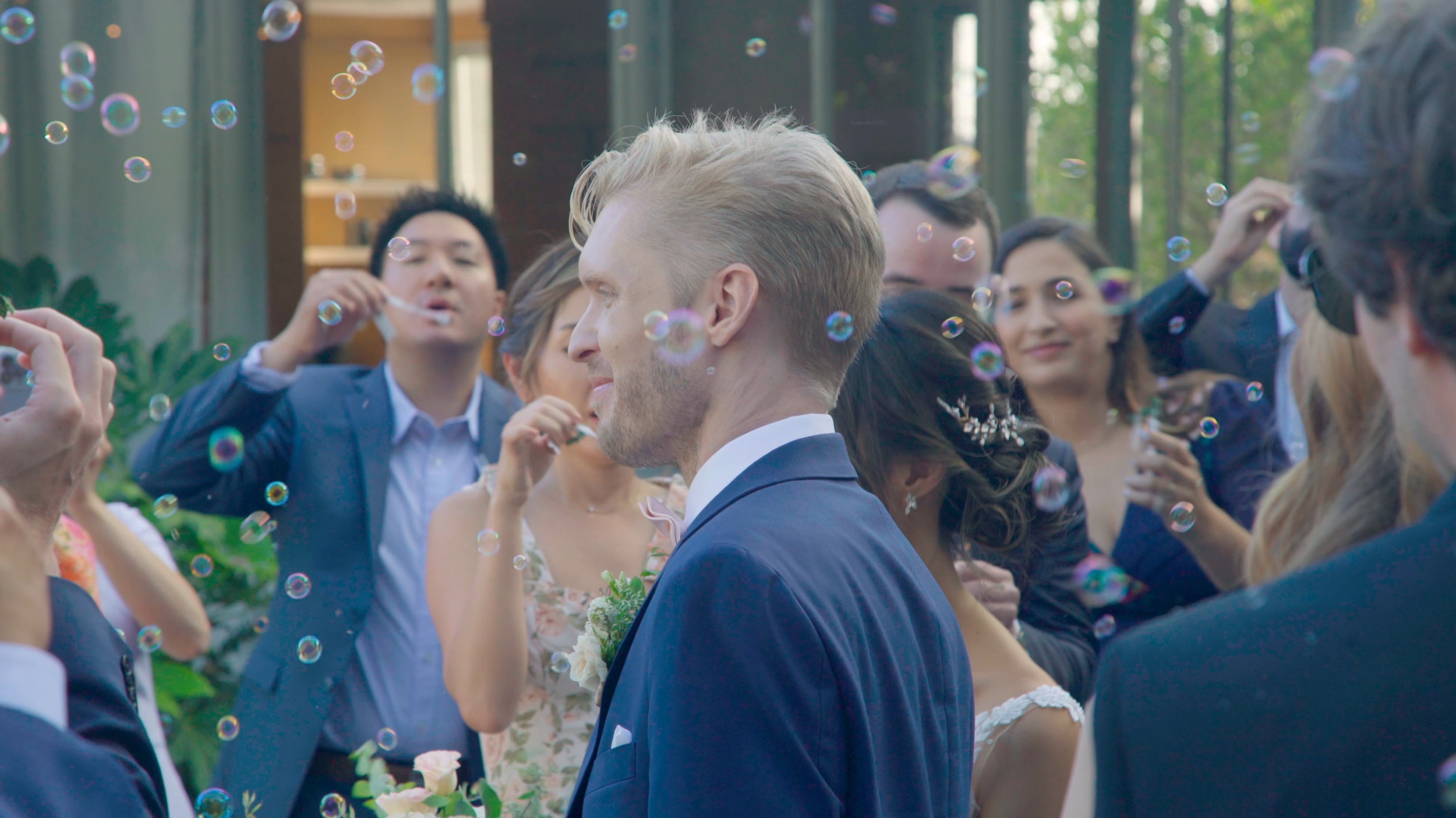Ian Bubbles.png
