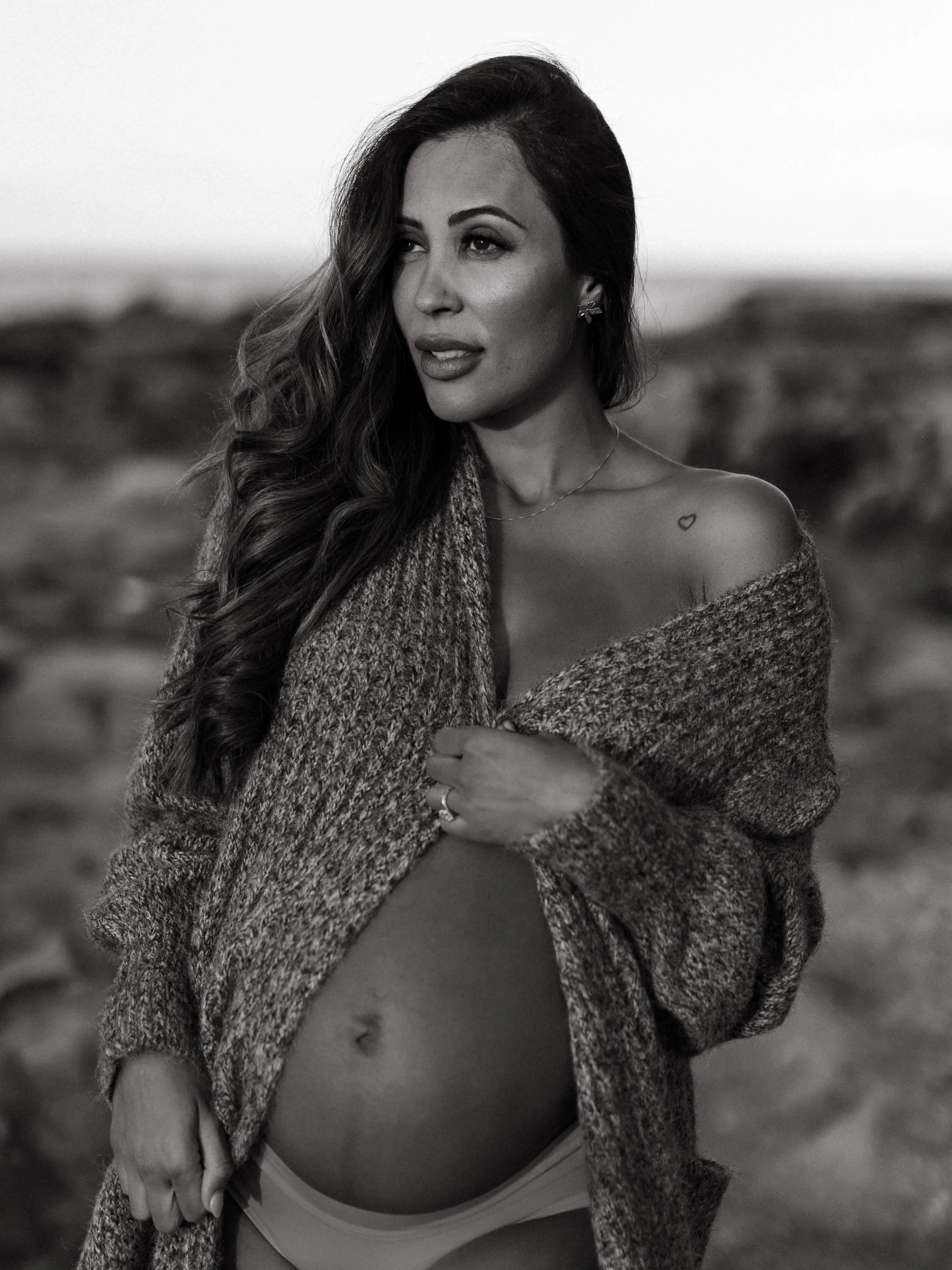 This mama deserves her moment!

After we&rsquo;ve captured special family time together, it&rsquo;s all about her. And rightfully so. 

 
Jillian Moa is a Sydney based photographer, who specialises in portraits of women and the season they&rsquo;re i