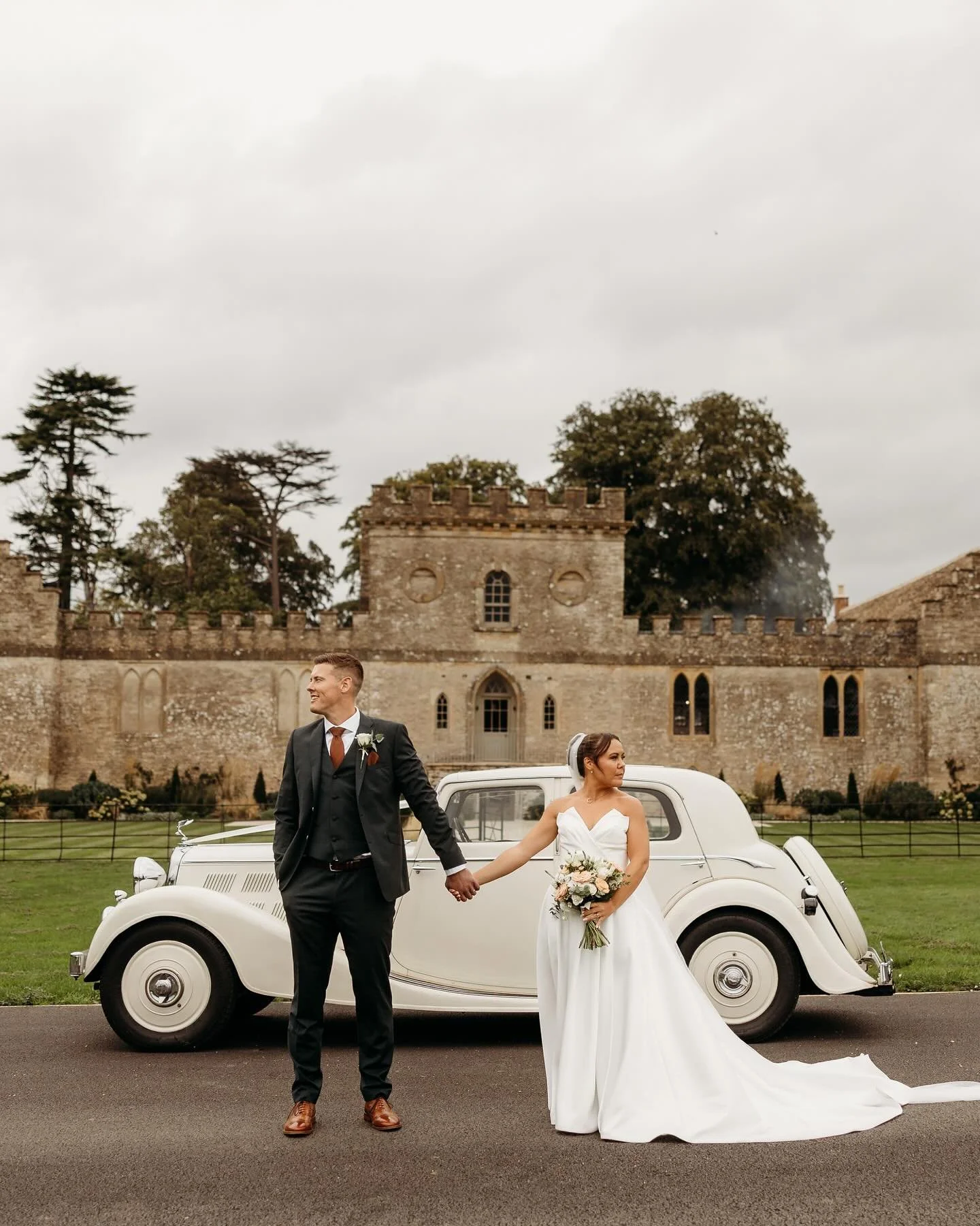 Yesterday was wild! A new venue for us and it acceded every expectation. 

Jenny spent half the day dancing on the floor and we are absolutely here for it 👌🏻 

Congratulations J &amp; T 🫶🏻 

Photographers: @jordhanphotography 
Venue: @yardspaceiv