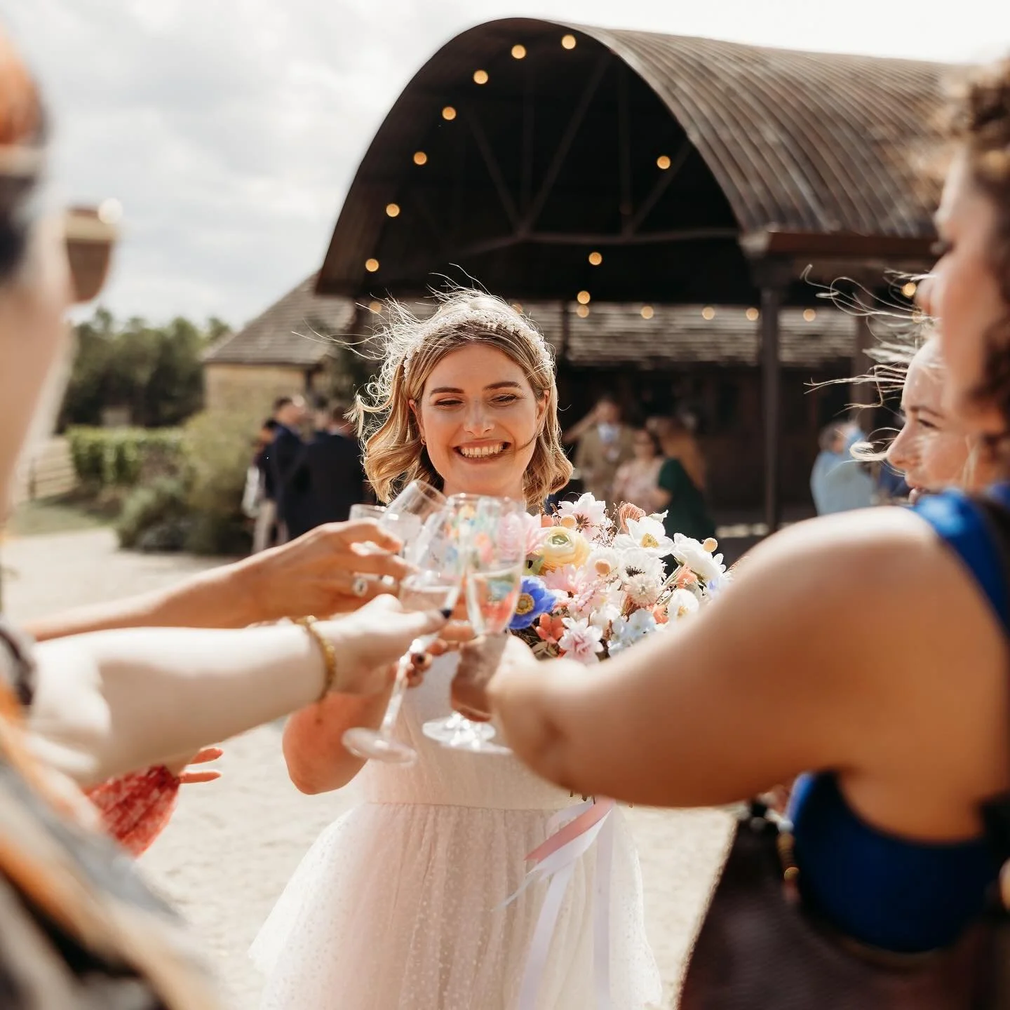 Unplanned moments with your pals 🫶🏻 

It&rsquo;s so, so important that you&rsquo;re spending time with the people you love on your wedding day - that&rsquo;s what makes a great gallery! 

Photographers: @jordhanphotography 
Venue: @yardspaceoldgore
