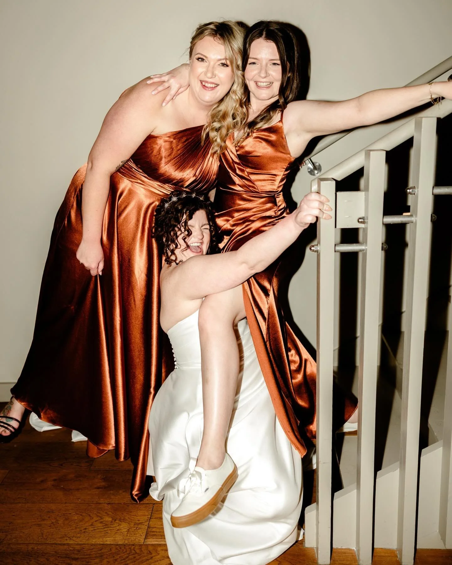 When I shot S &amp; N&rsquo;s day at @at_chalk , I just KNEW their needed to be a post about Sinead. She wanted zero stress, all fun. 

She trusted me with her vision wholeheartedly, didn&rsquo;t take anything too seriously, and just enjoyed every se