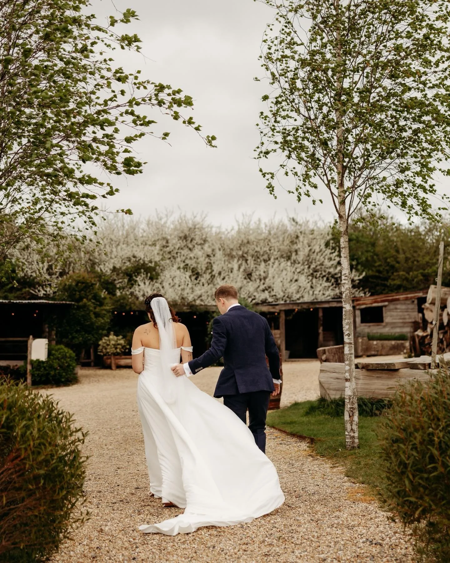 So, so honoured to capture so much love (and the cutest dogs)!😍 

A huge congratulations to  F &amp; A - thank you so much for choosing us to capture your special day ❤️ 

Photographers: @jordhanphotography 
Venue: @oldoakfarmweddingvenue 
Florist: 