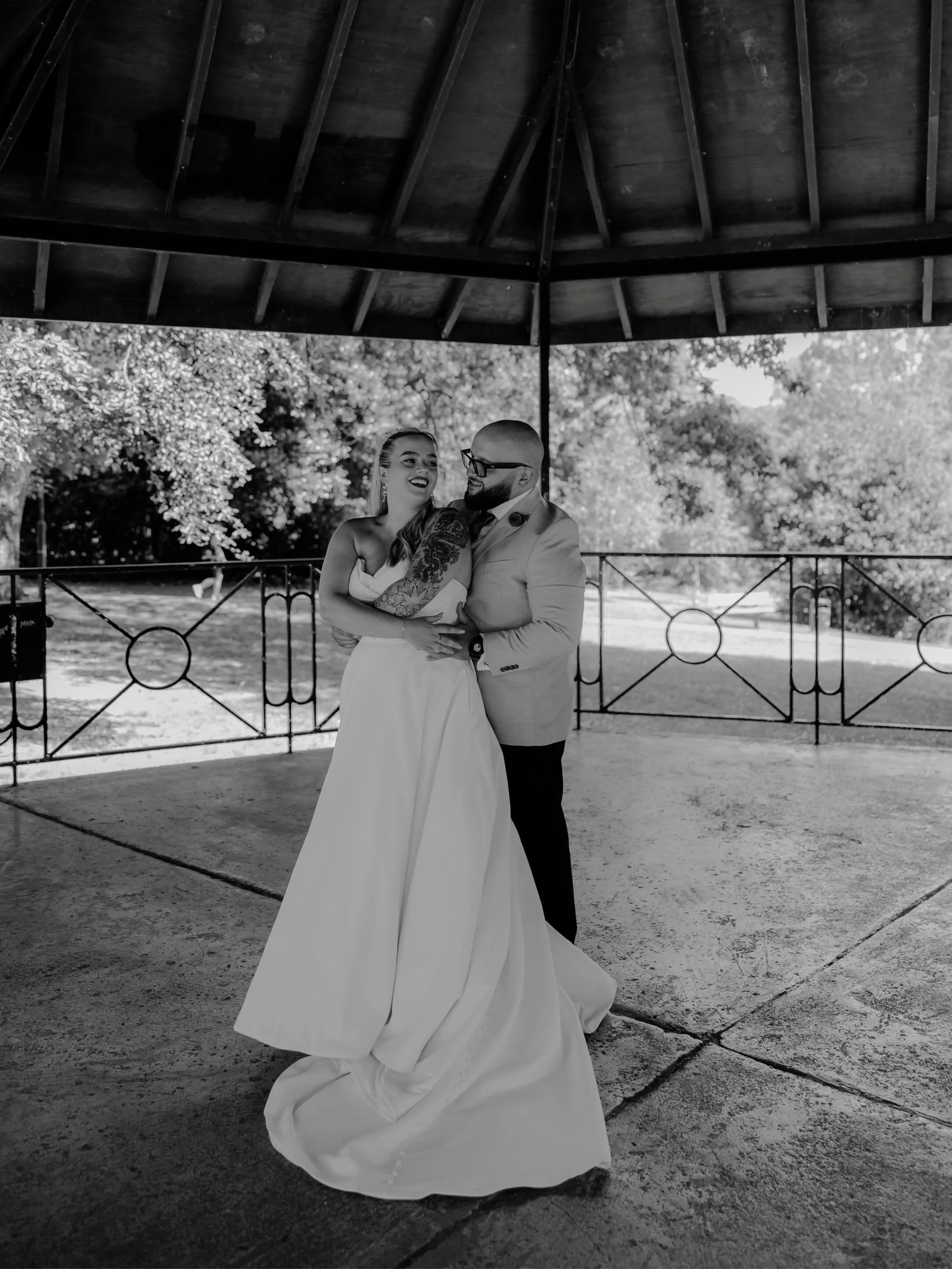 If anyone wants someone to blame for the heat yesterday, Amber did the sun dance a little too well&hellip;

A huge congratulations to A &amp; K. It&rsquo;s always the biggest compliment ever to have a guest at a wedding book you for theirs too. So lo