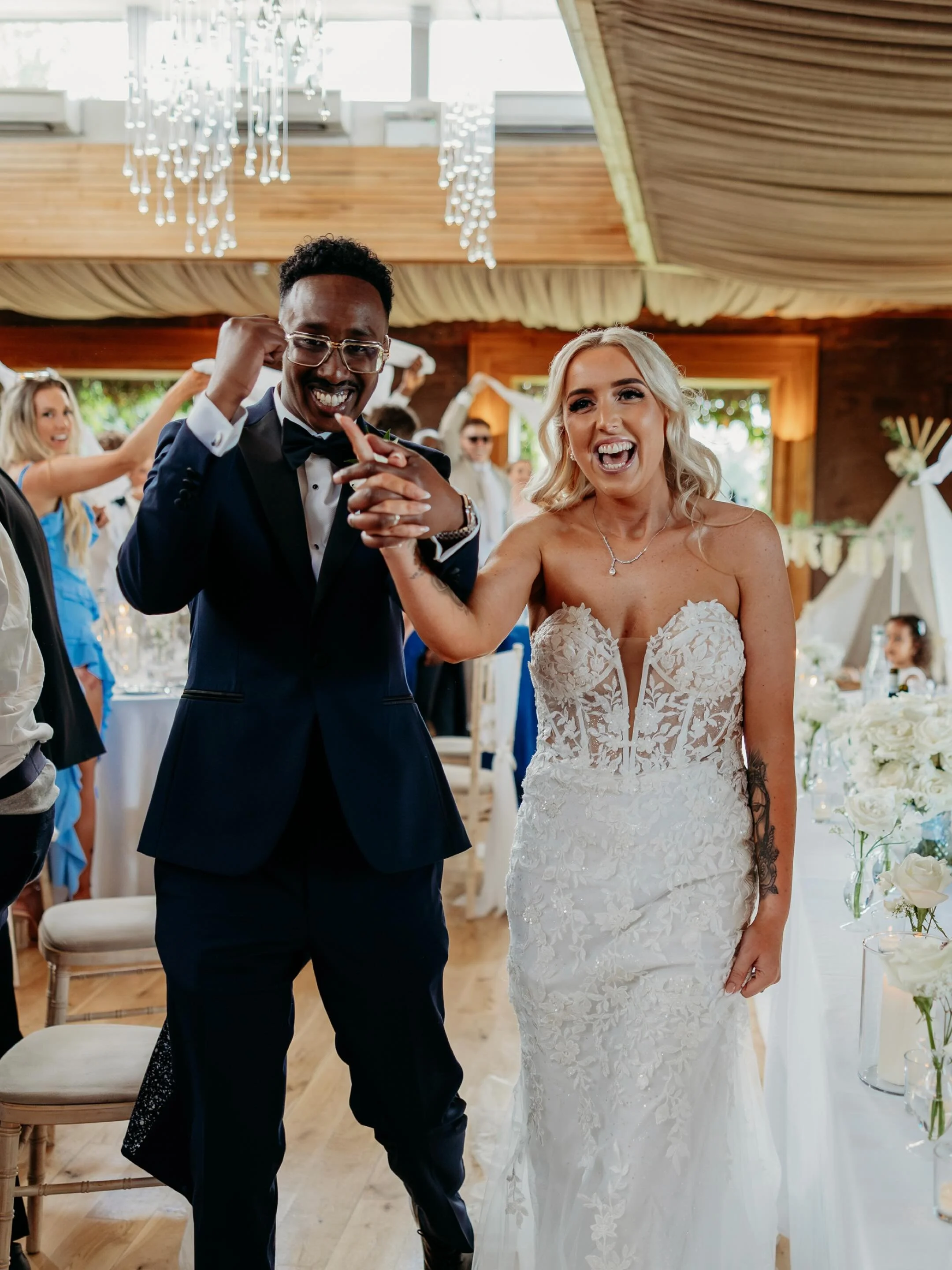 Beautiful @elmorecourt yesterday in the sunshine! 

L &amp; M had a celebrant led ceremony, followed by speeches and dancing with family and friends ❤️ 

Photographers: @jordhanphotography 
Venue: @elmorecourt 
Videographer: @zarasfilms 
Content crea