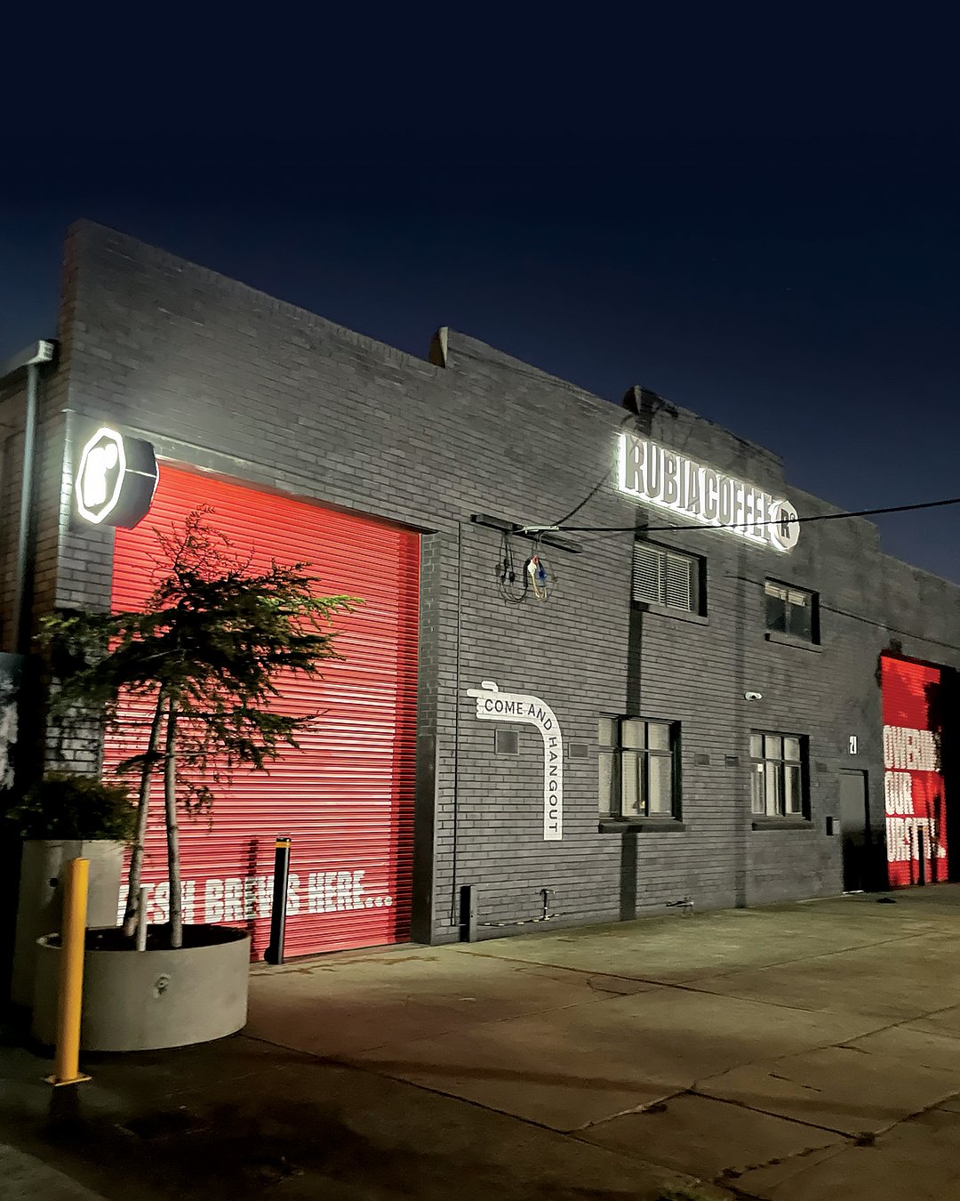 Tomorrow morning we open the roastery and brew bar in Moorabbin.

7.30am to 12.30pm
21 Alex Avenue, Moorabbin

If you&rsquo;re nearby, come past, grab a coffee and say hello.

#rubiacoffee #PoweringYourPursuits