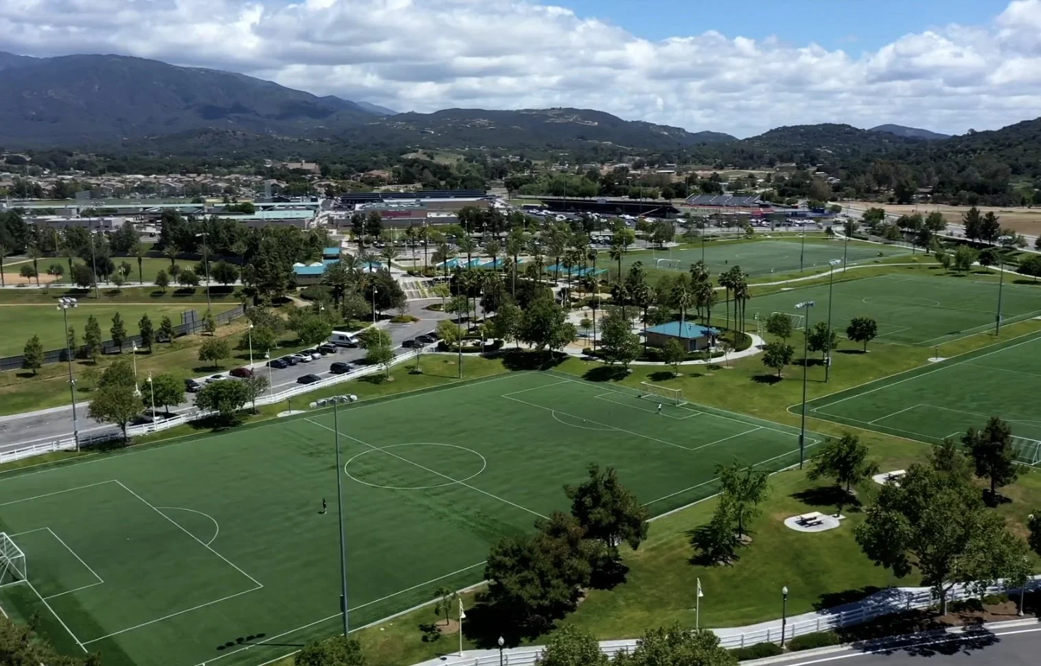 Living in Temecula: Wine Country, Golf, and Everyday Convenience