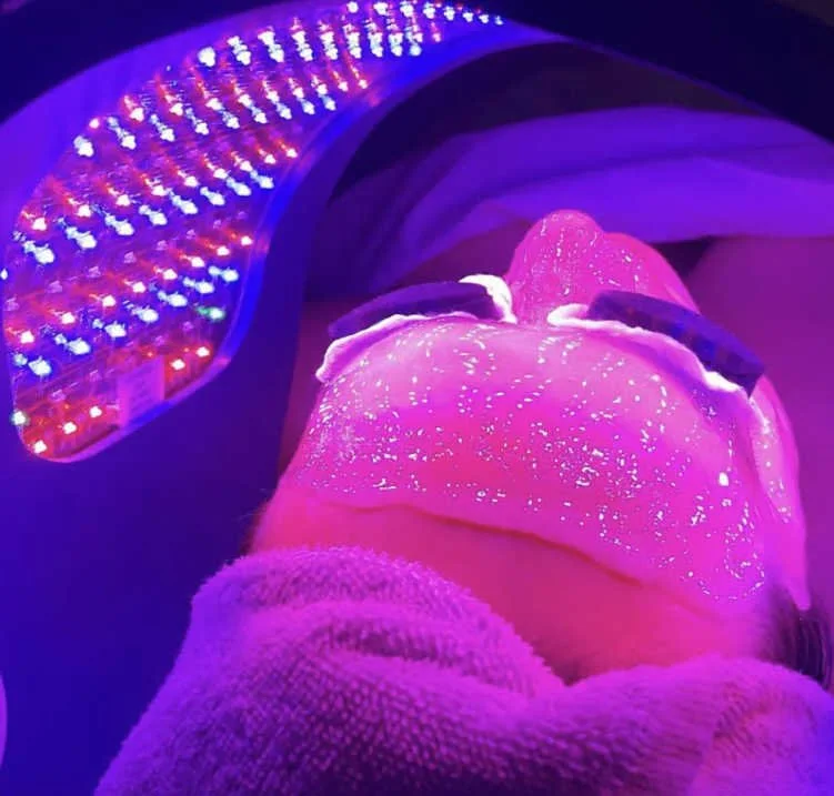 LED LIGHT SEE-THROUGH HYDROJELLY®.jpg