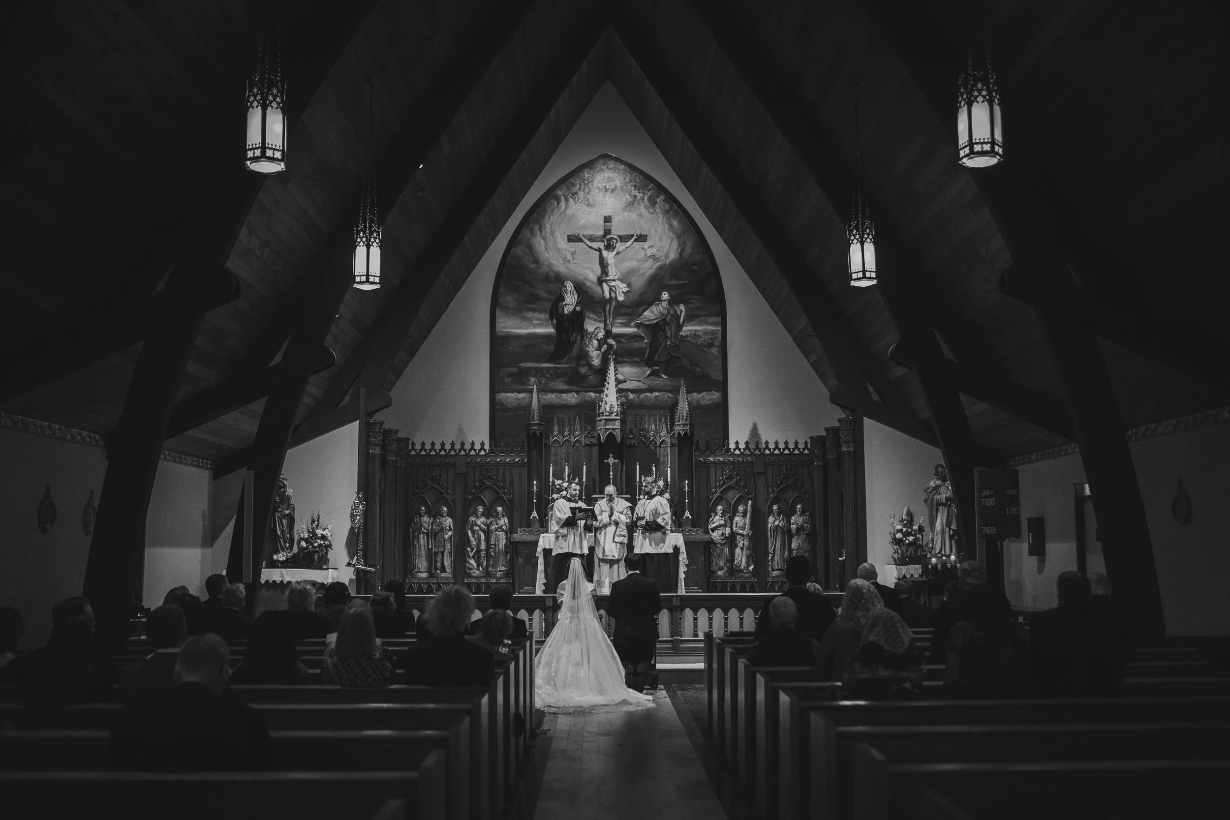 A  Catholic couple celebrate a nuptial TLM mass in North American Martyrs in Seattle, WA