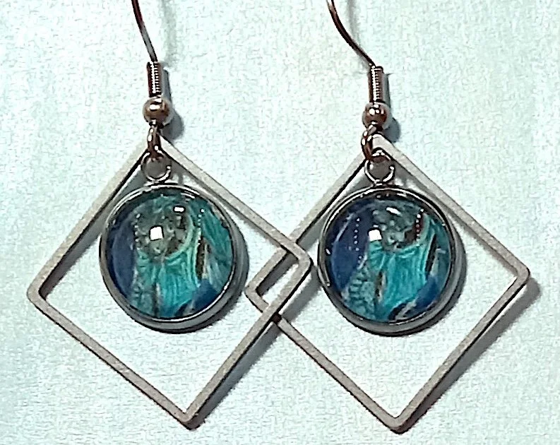 EARRINGS TO SHOW - blue leaf art in WIRE SHAPE - DEC 24 2024.jpg