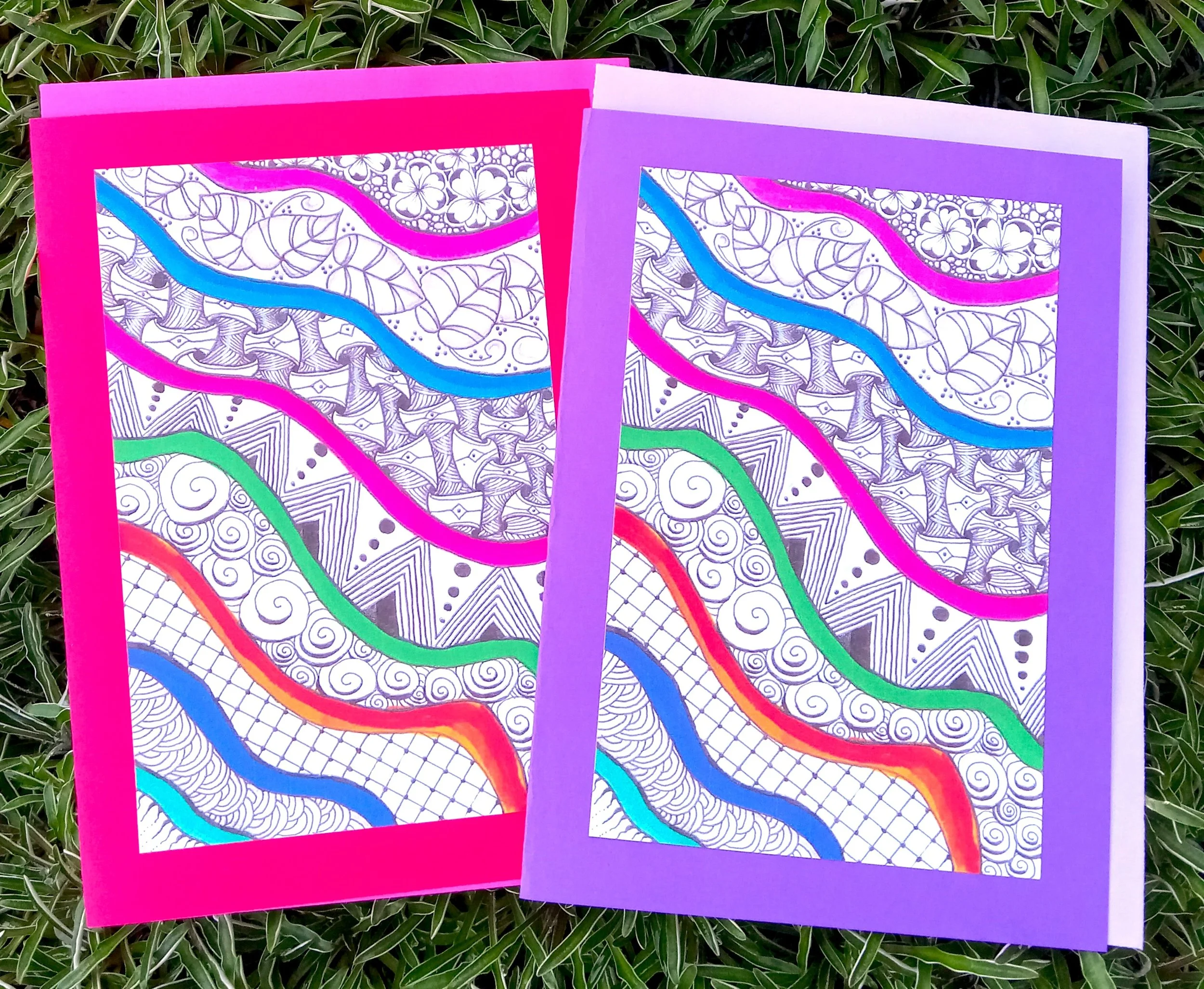 NOTE CARDS TO SHOW - 109 - SEVEN RIBBONS & 8 TANGLES - RED AND VIOLET - DEC 18 2025.jpg