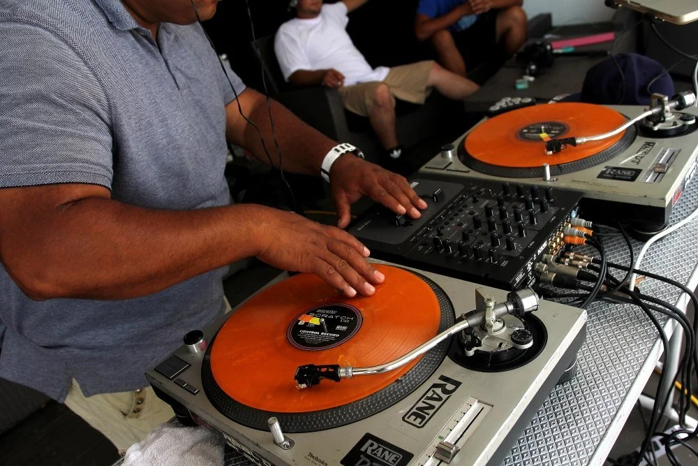 Dramadik Pictures Live from the Pool @ The Chelsea, AC