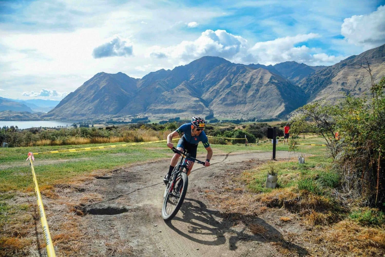 Frame Power Photography - Man on mountain bike rounding a corner-min.jpg