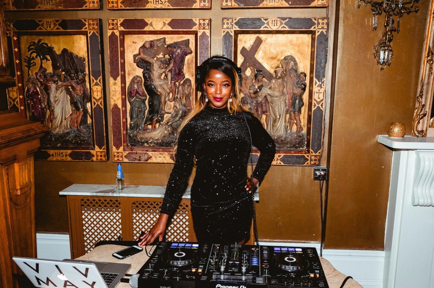 Viv May - Great Gatsby Event.png