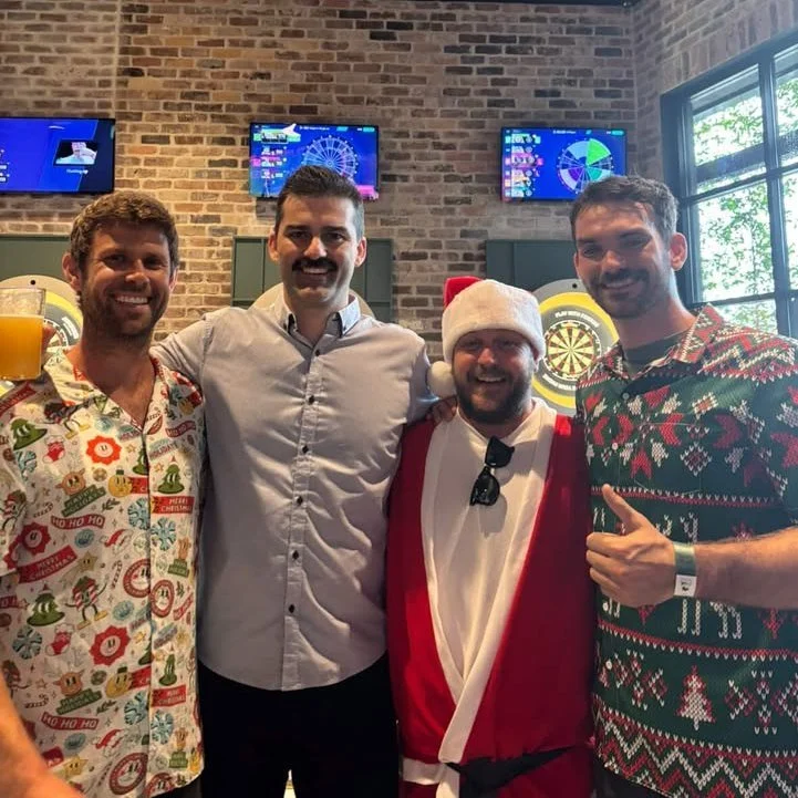 Last mintue get together before chrissy? Create some friendly competition at The Ballpark Kotara!

Be the MVP and Book Now 😎 https://tinyurl.com/theballpark

#lastminutegifts #christmasfun #newcastlebars #theballparkkotara