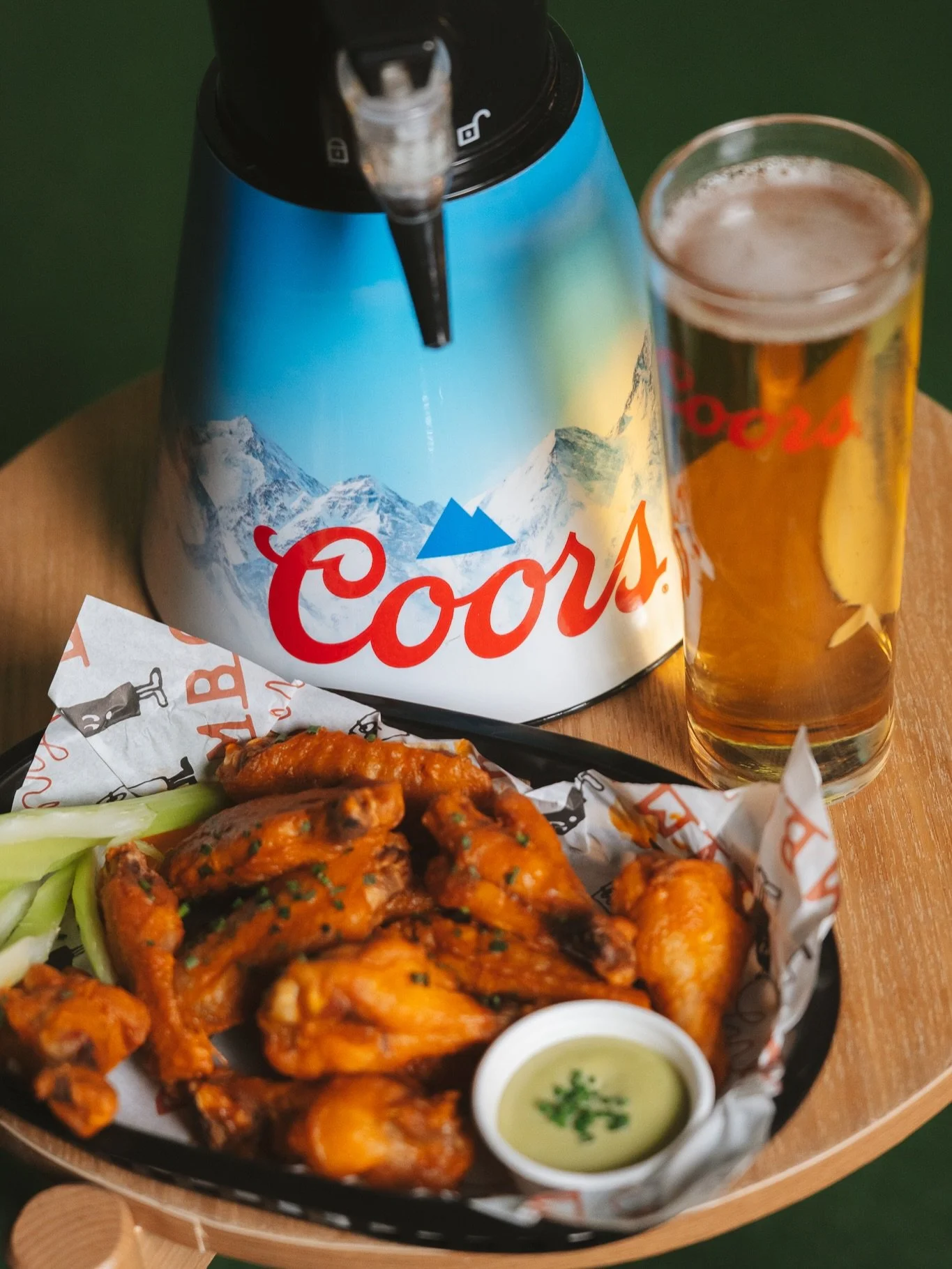 🚨GAME ON = FEED ON🚨

While ANY live sports is playing - the wings are flying🍗 &amp; the towers are pouring🍻

Grab the crew &amp; lock in this pretty deal💸
Take your pick from our Ballpark Crisp, Draught or Coors paired up with a feed that seriou