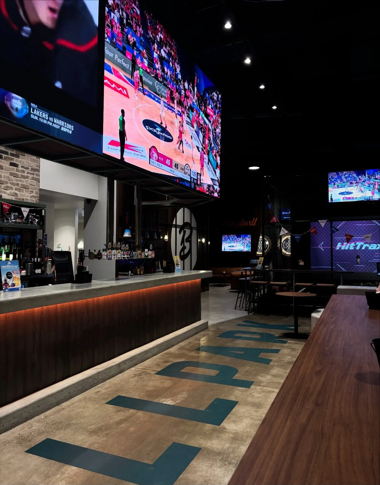 SWIPE👉 this weekend is absolutely packed🔥

The NBA playoffs are here &amp; we&rsquo;re showing ALL the action live &amp; loud across the venue😉

📺Big screens? Locked.
🍺Cold drinks &amp; beers flowing? Always.
🍔Unreal food lineup? You already kn