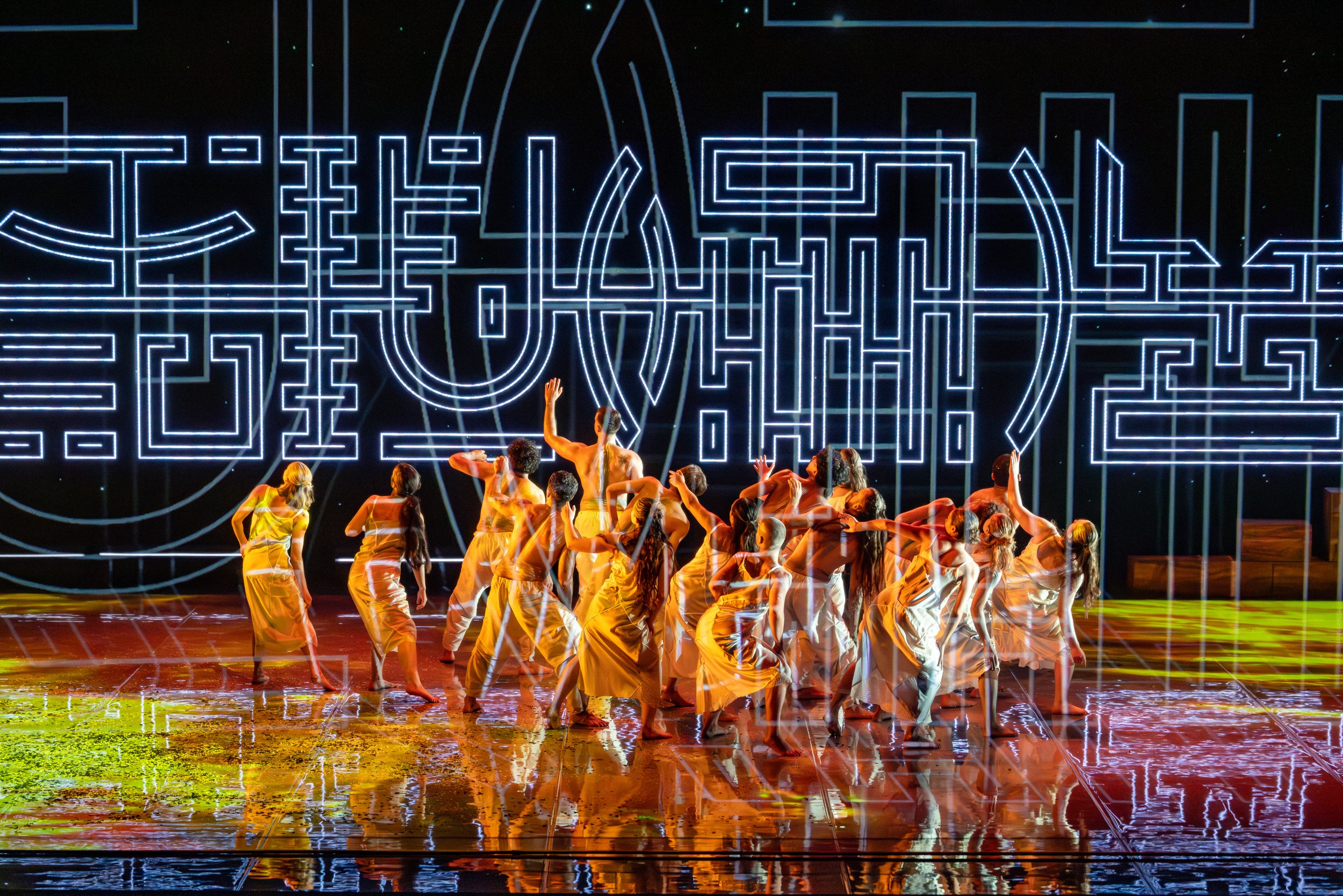 Illume_Bangarra Dancers_credit_Daniel Boud_075.jpg