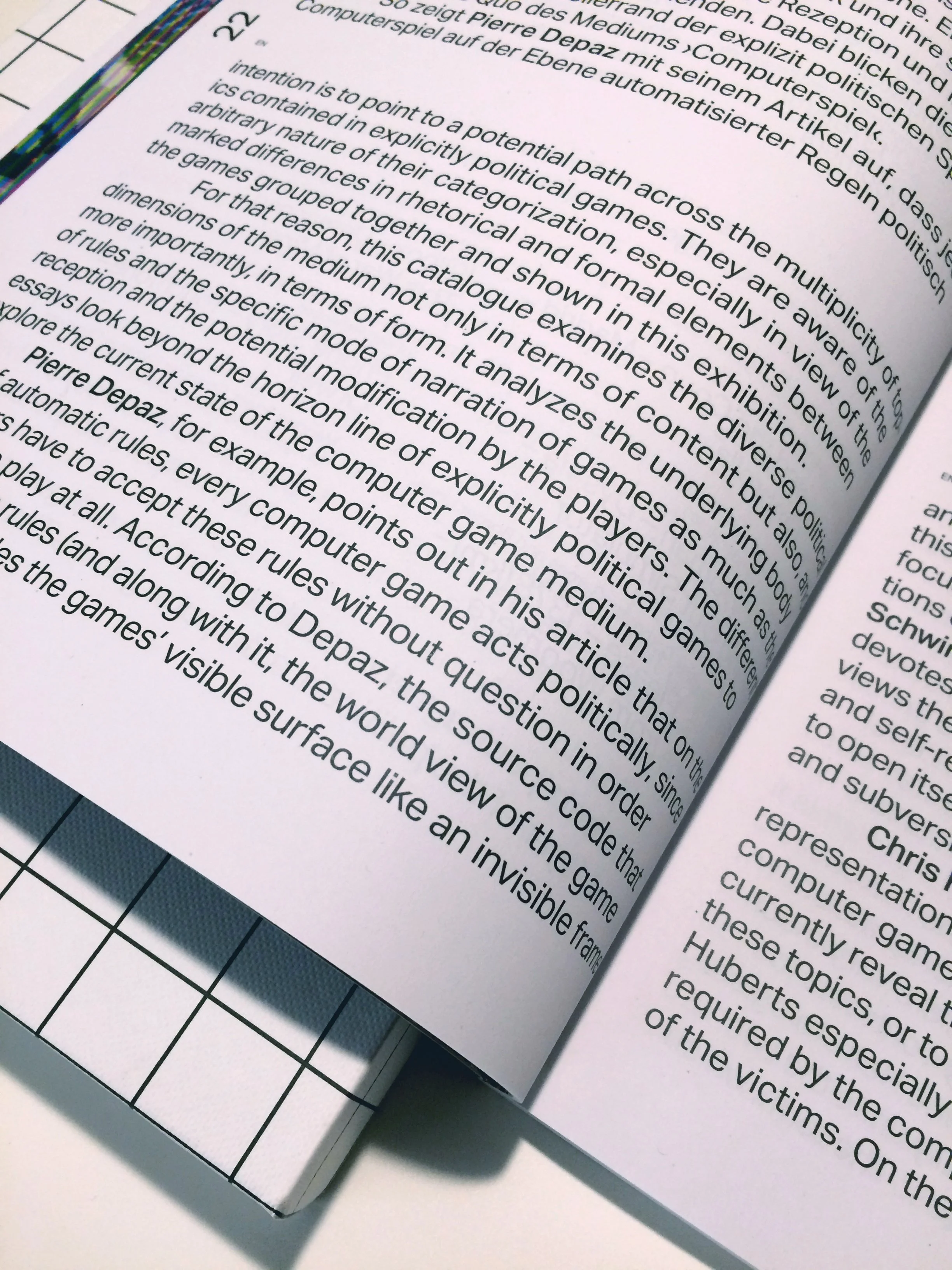 250415-studio-hansen-Repro-Goethe-Institut-Games-and-politics-Katalog-02.jpg