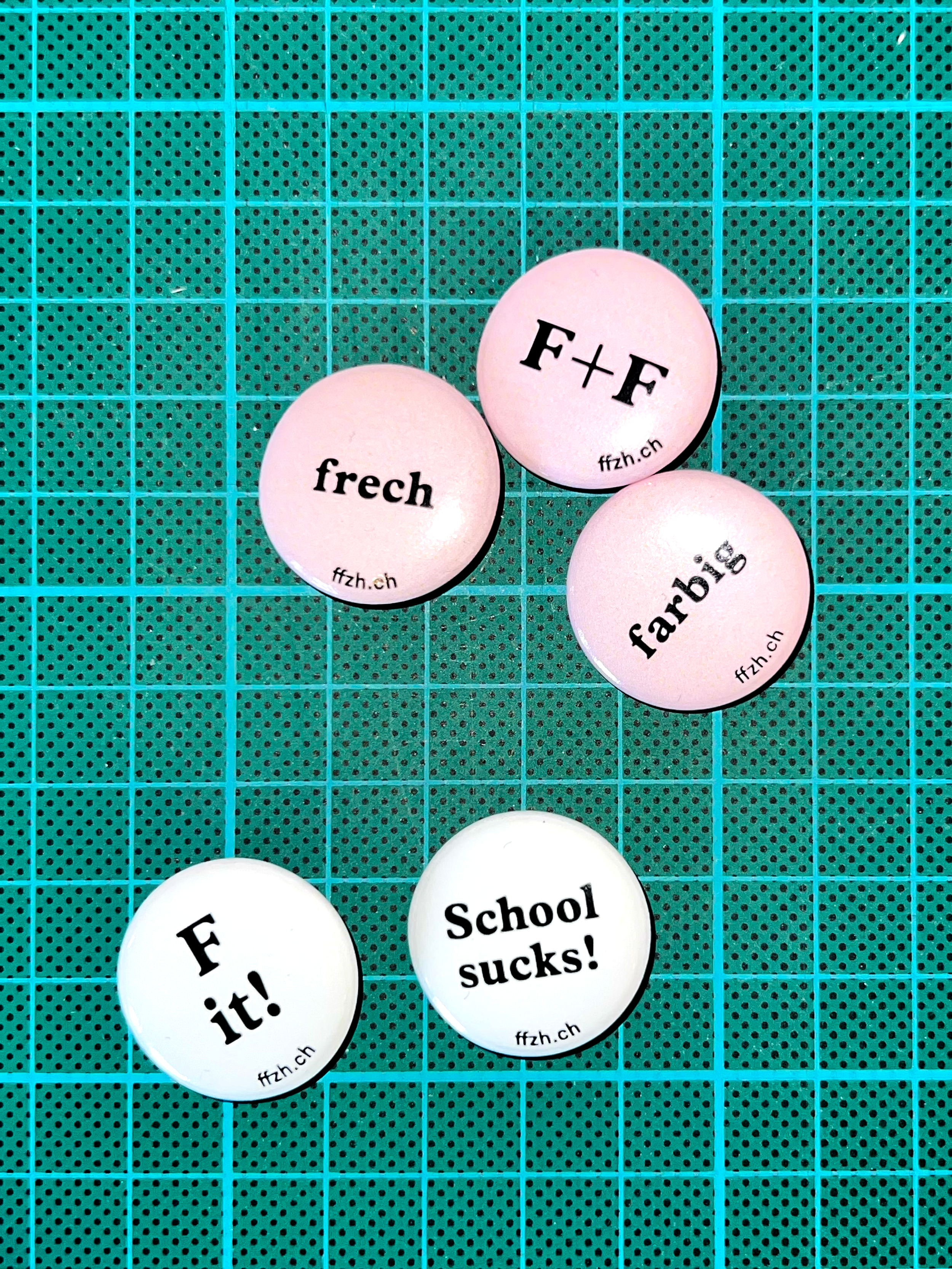 F+F Schule für Kunst und Design, Buttons for Career Fair Zurich
