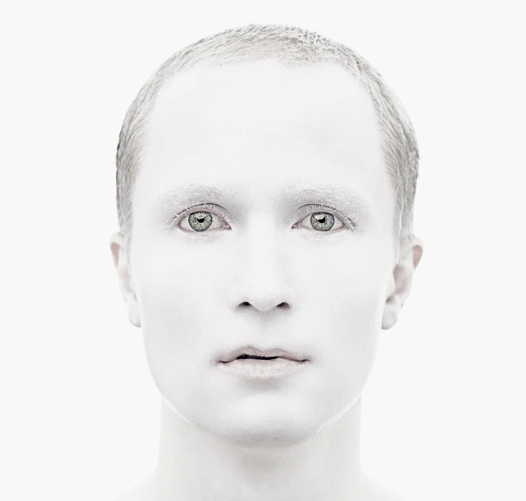 chris lee_0041-c_desat_eyesa_glamt_eyes-1091.jpg