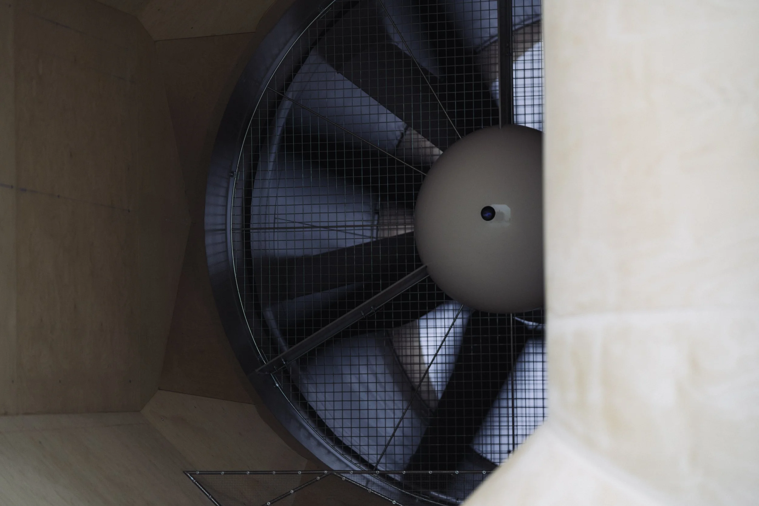 JAMES_WINDTUNNEL (25).JPG