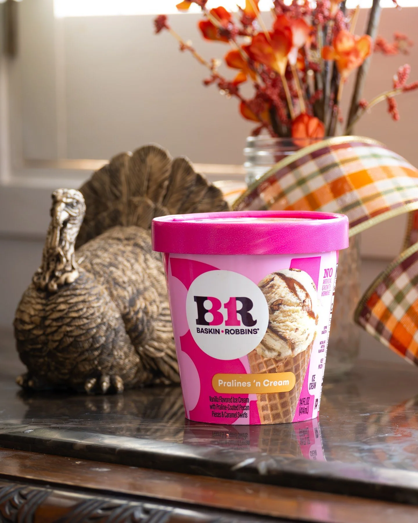 Make Thanksgiving sweeter with Baskin-Robbins! 🦃🍨✨

Pralines &rsquo;n Cream is the perfect way to sweeten your table with crunchy praline pecans, caramel swirls, and all the cozy feels.

Happy Thanksgiving! 💖
