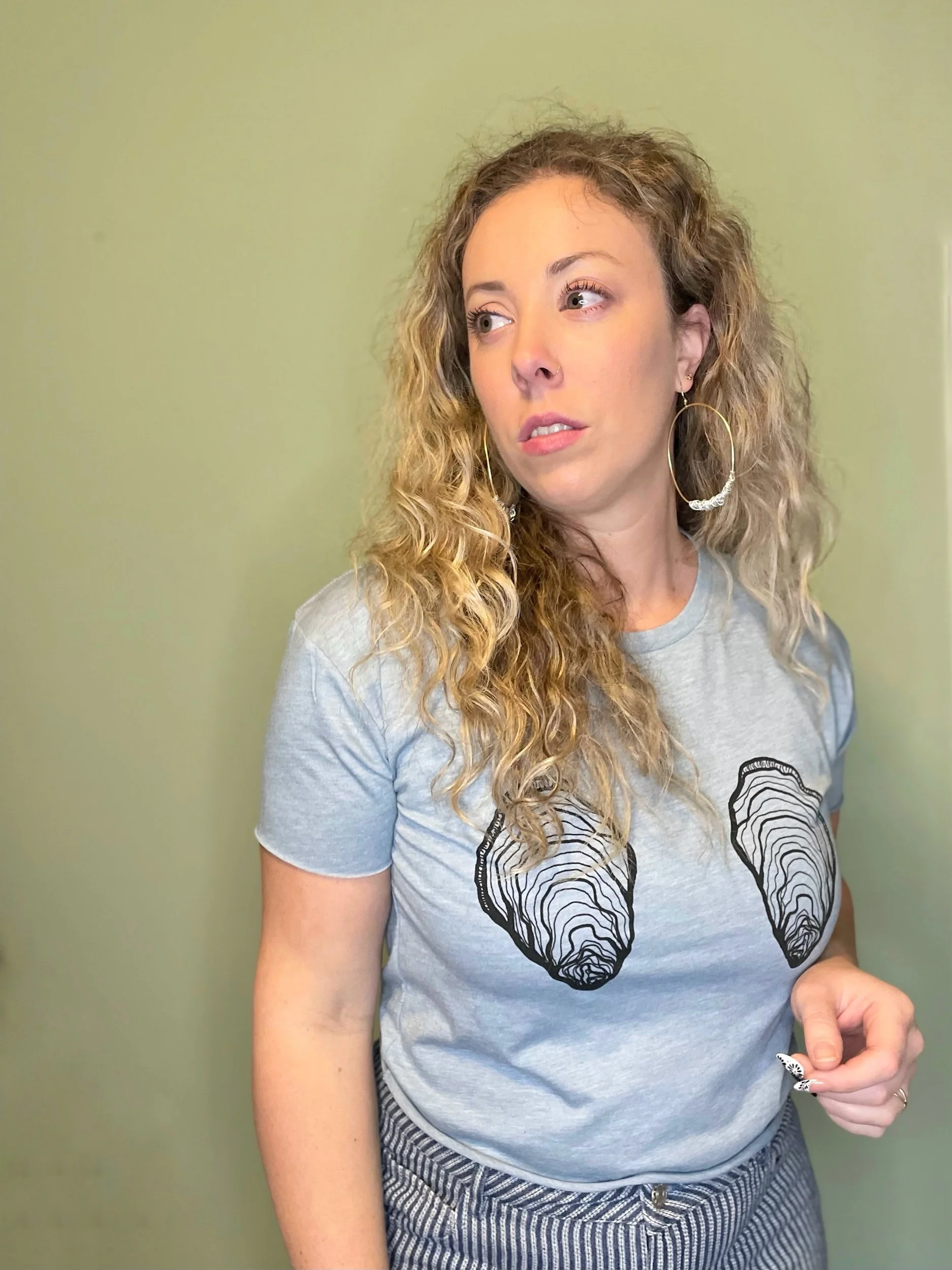 Hooter Shooters Crop Tee